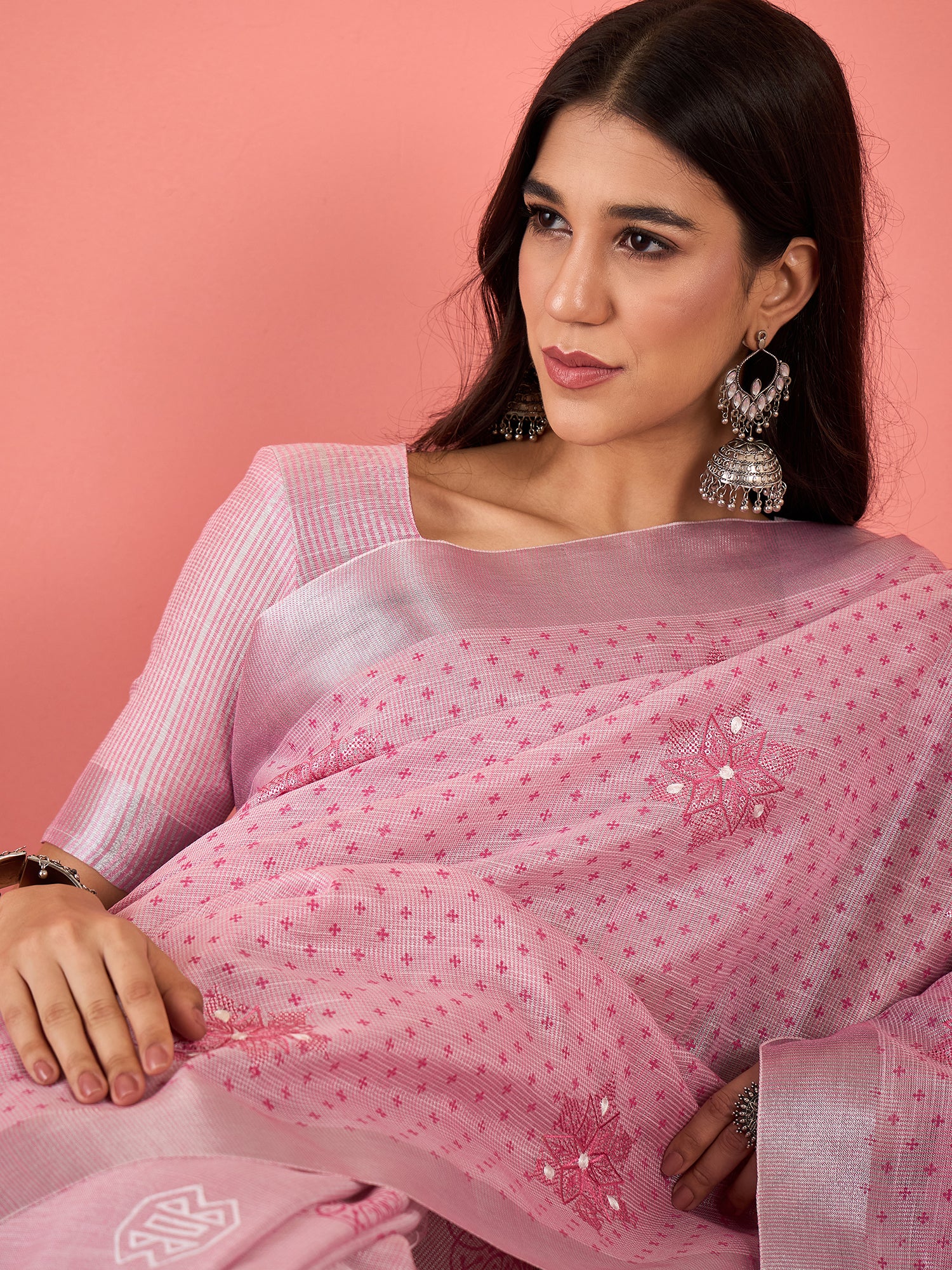 ZARI MAHAL-Intricate geometric and floral patterns enhance the overall charm