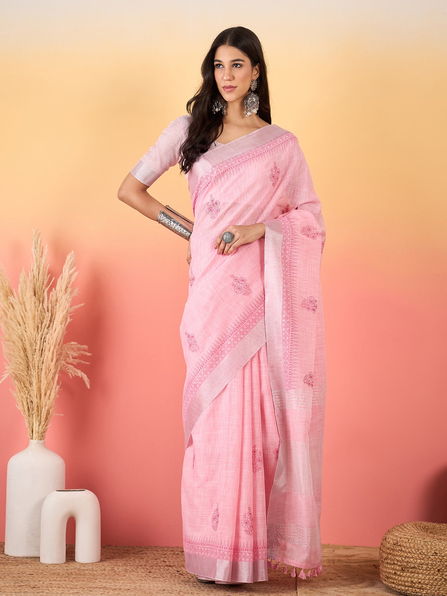 ZARI MAHAL-Blush Pink Linen Saree with Delicate Woven Motifs & Elegant Border