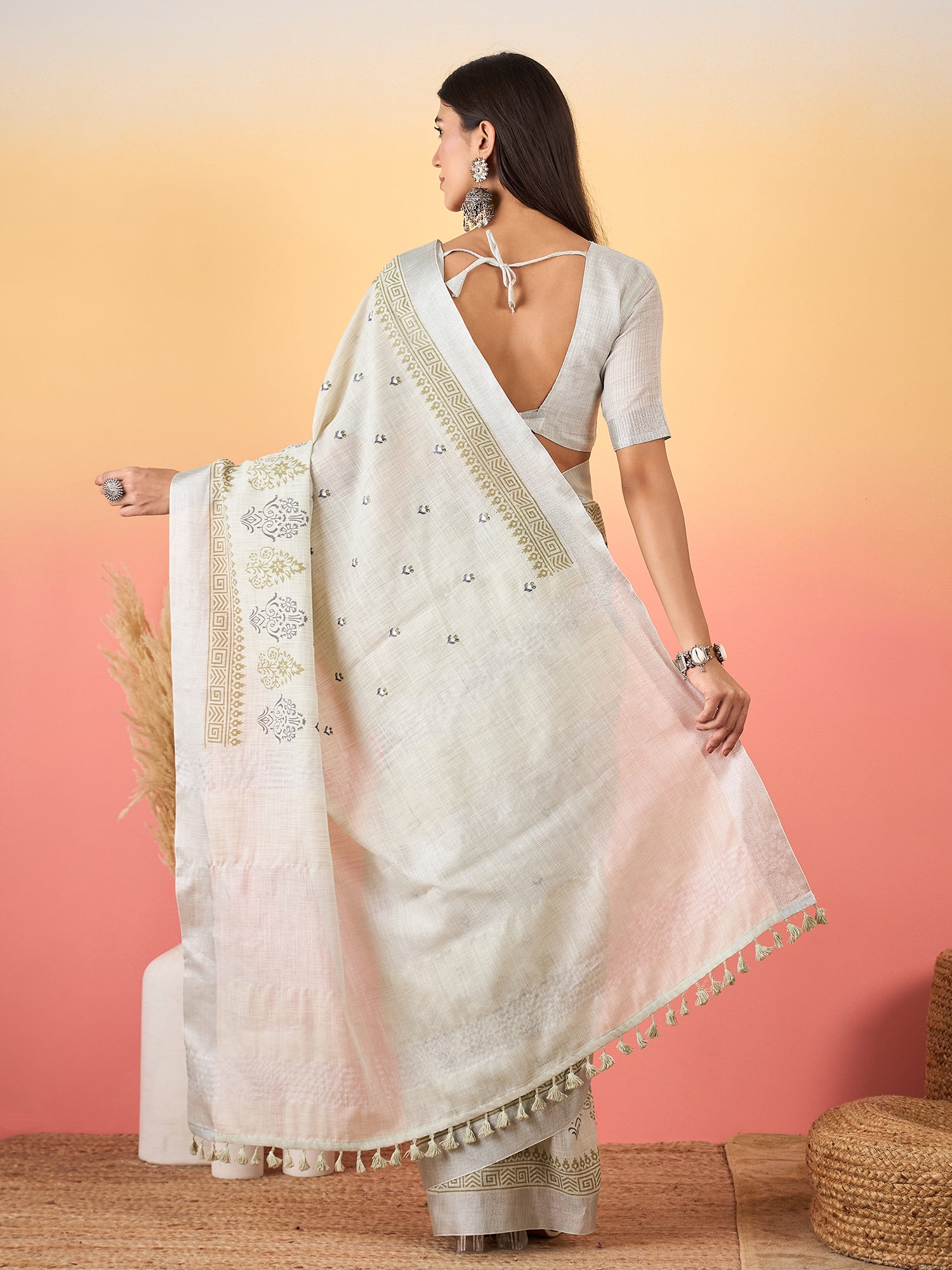 ZARI MAHAL-Ivory Grace Handwoven Linen Saree with Olive Ethnic Motifs