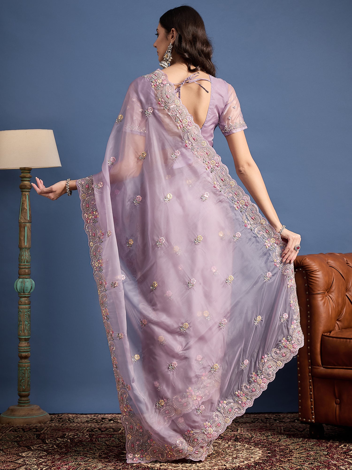 Parampara Crystal Saree with Beadwork – Luxurious Embroidery All Over, Ideal for Weddings and Special Occasions