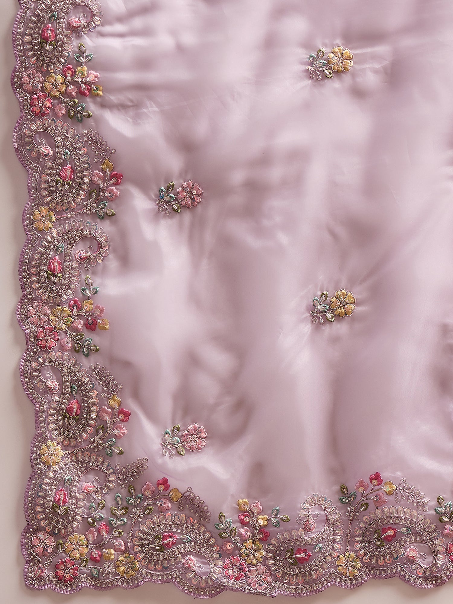 Parampara Crystal Saree with Beadwork – Luxurious Embroidery All Over, Ideal for Weddings and Special Occasions