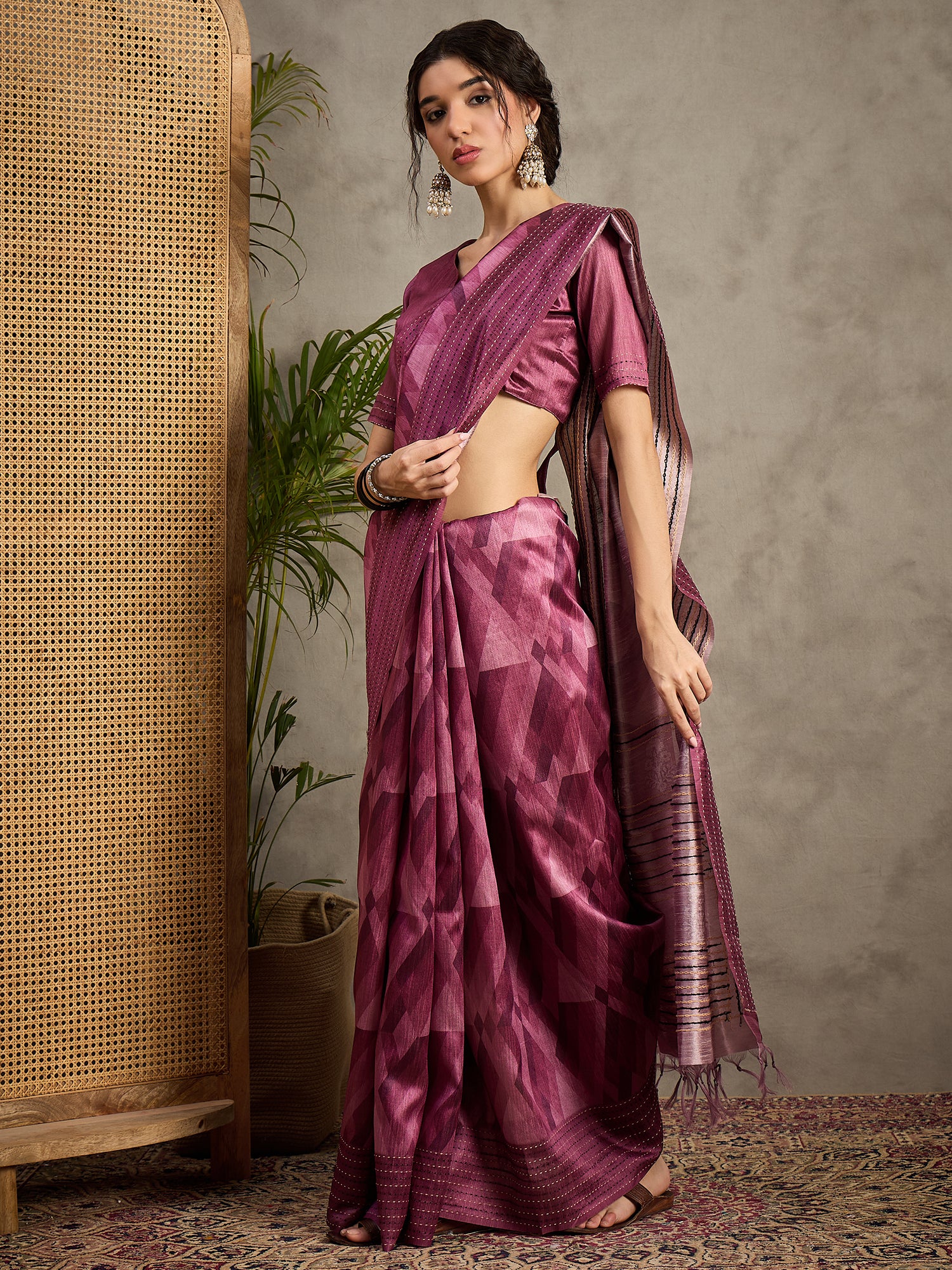 TARANG-Elegant Wine Purple Geometric Pattern Designer Saree