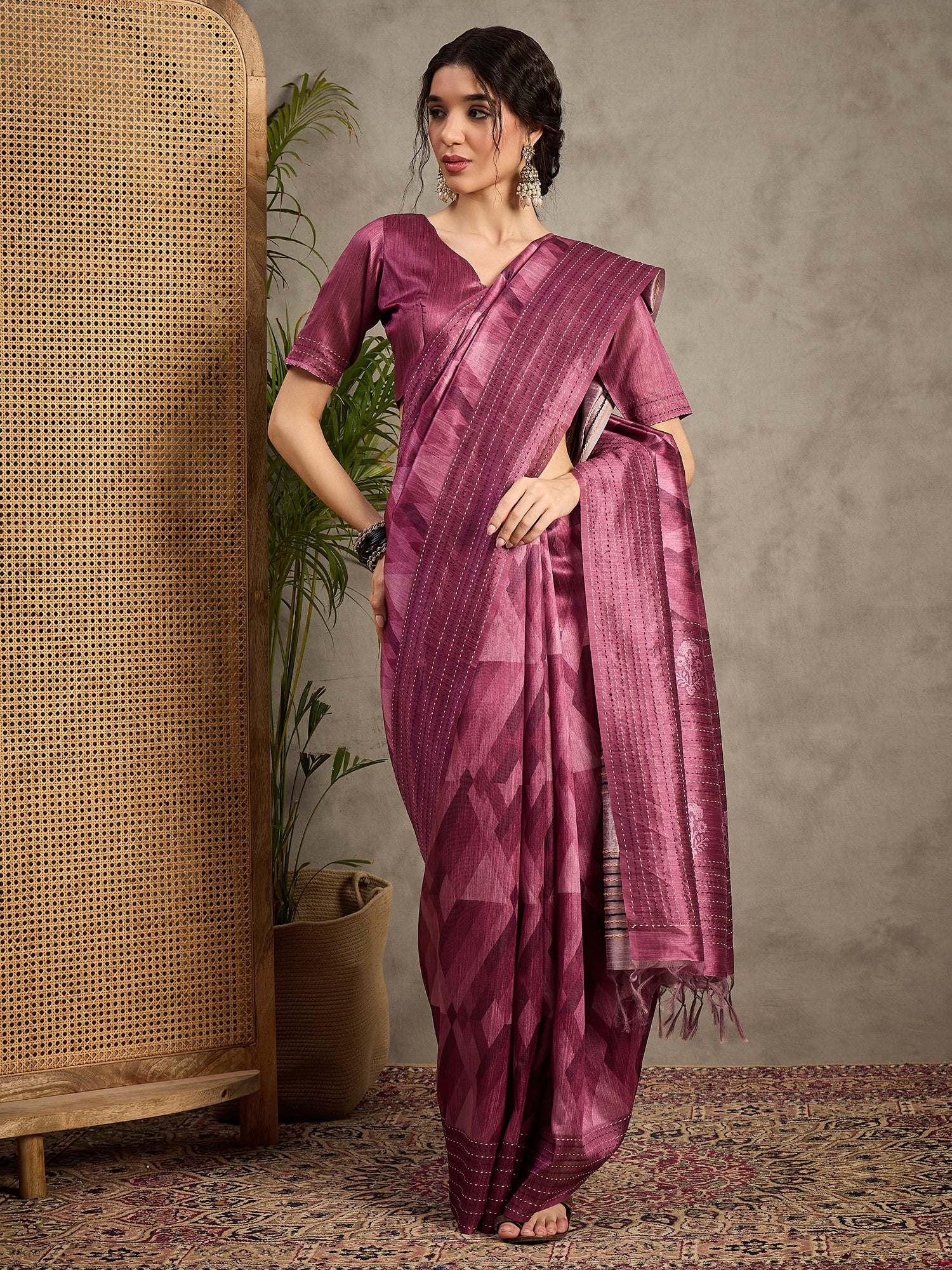 TARANG-Elegant Wine Purple Geometric Pattern Designer Saree