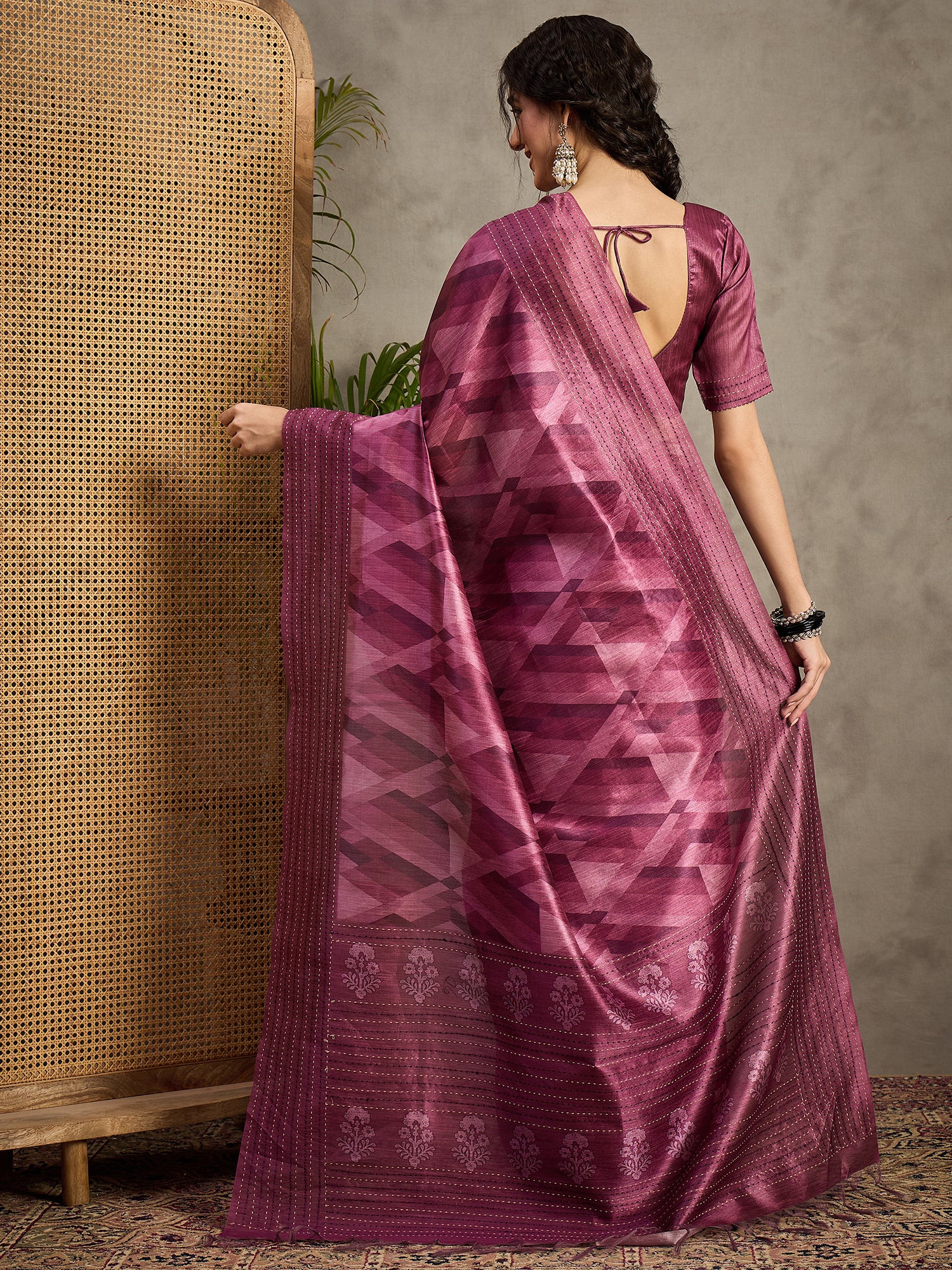 TARANG-Elegant Wine Purple Geometric Pattern Designer Saree