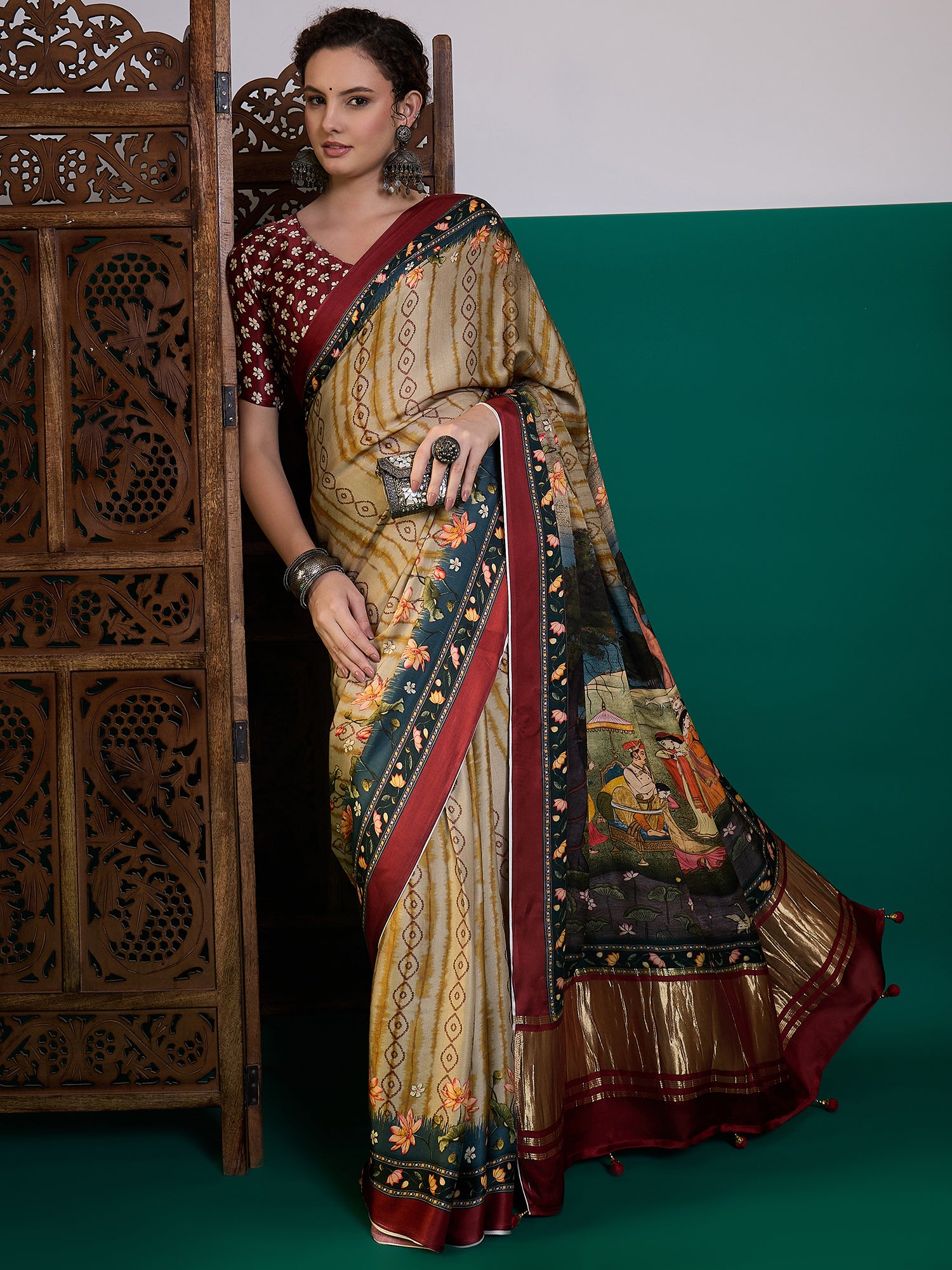 SURTAAL-Ivory Beige Floral Heritage Print Saree