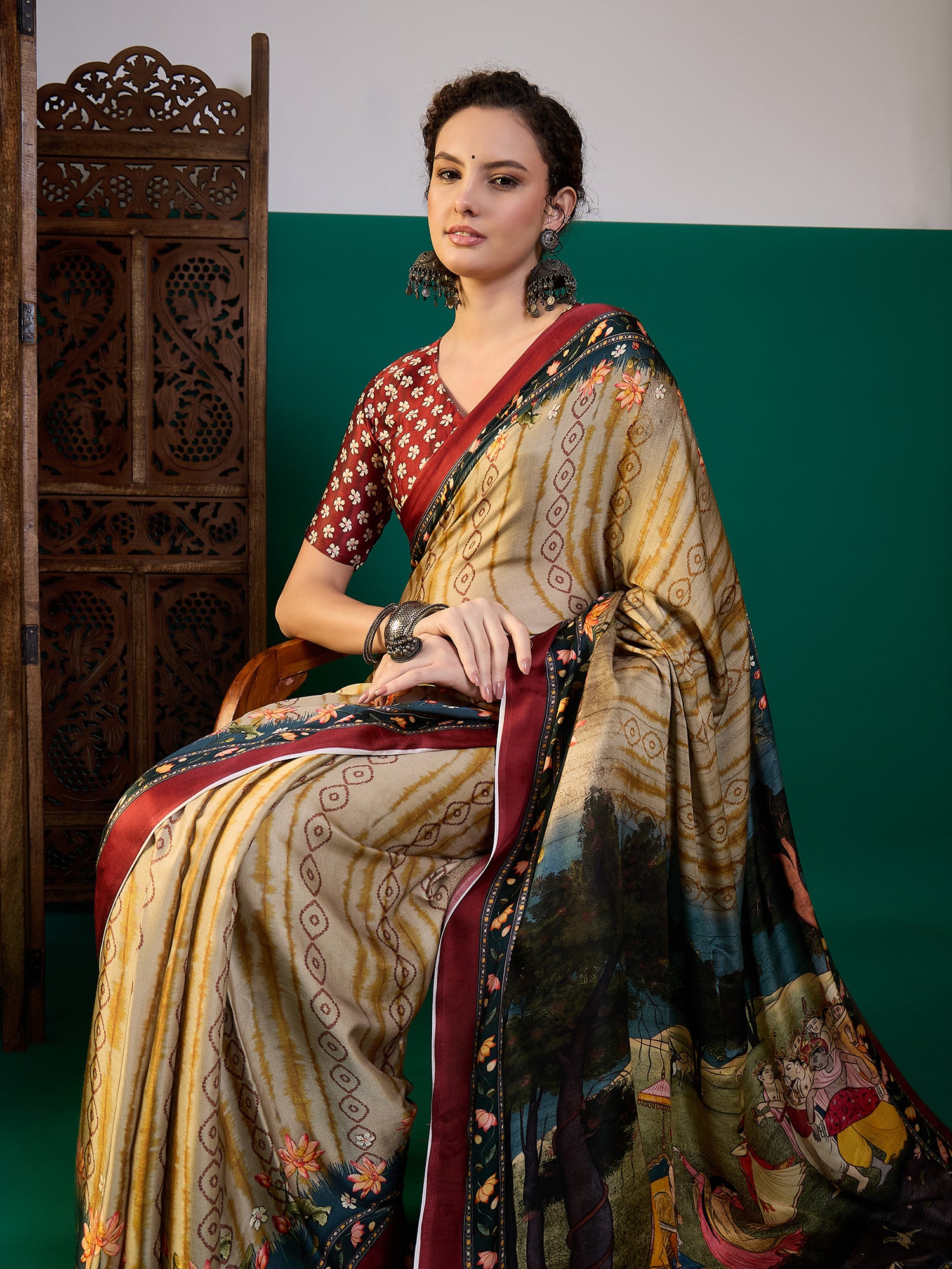 SURTAAL-Ivory Beige Floral Heritage Print Saree