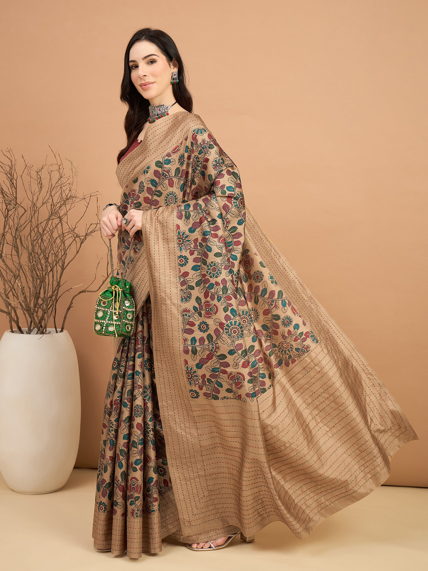 KATHAKARI-Rich traditional-inspired design with contemporary styling