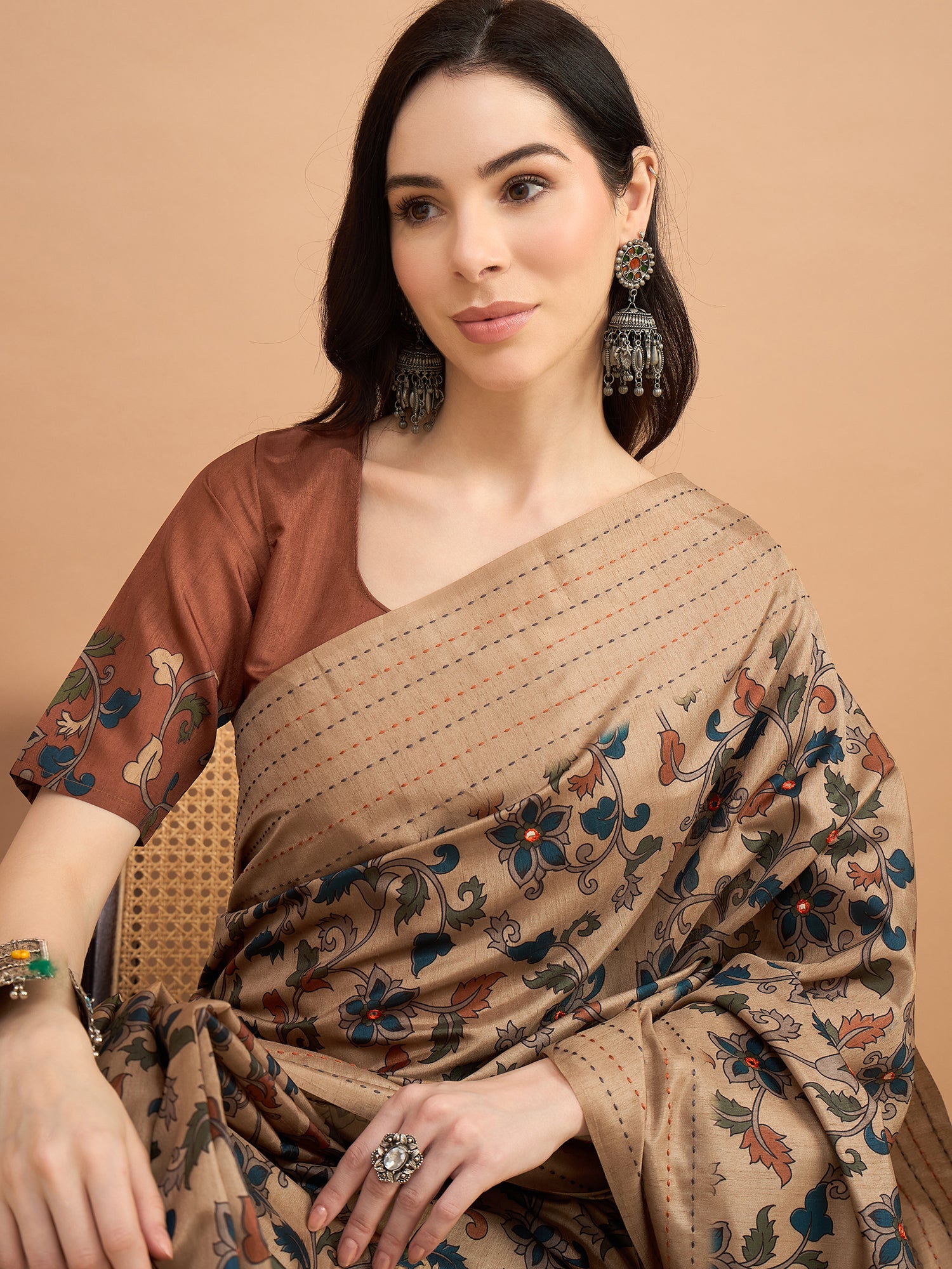 KATHAKARI-Elegant beige saree with intricate floral vine prints