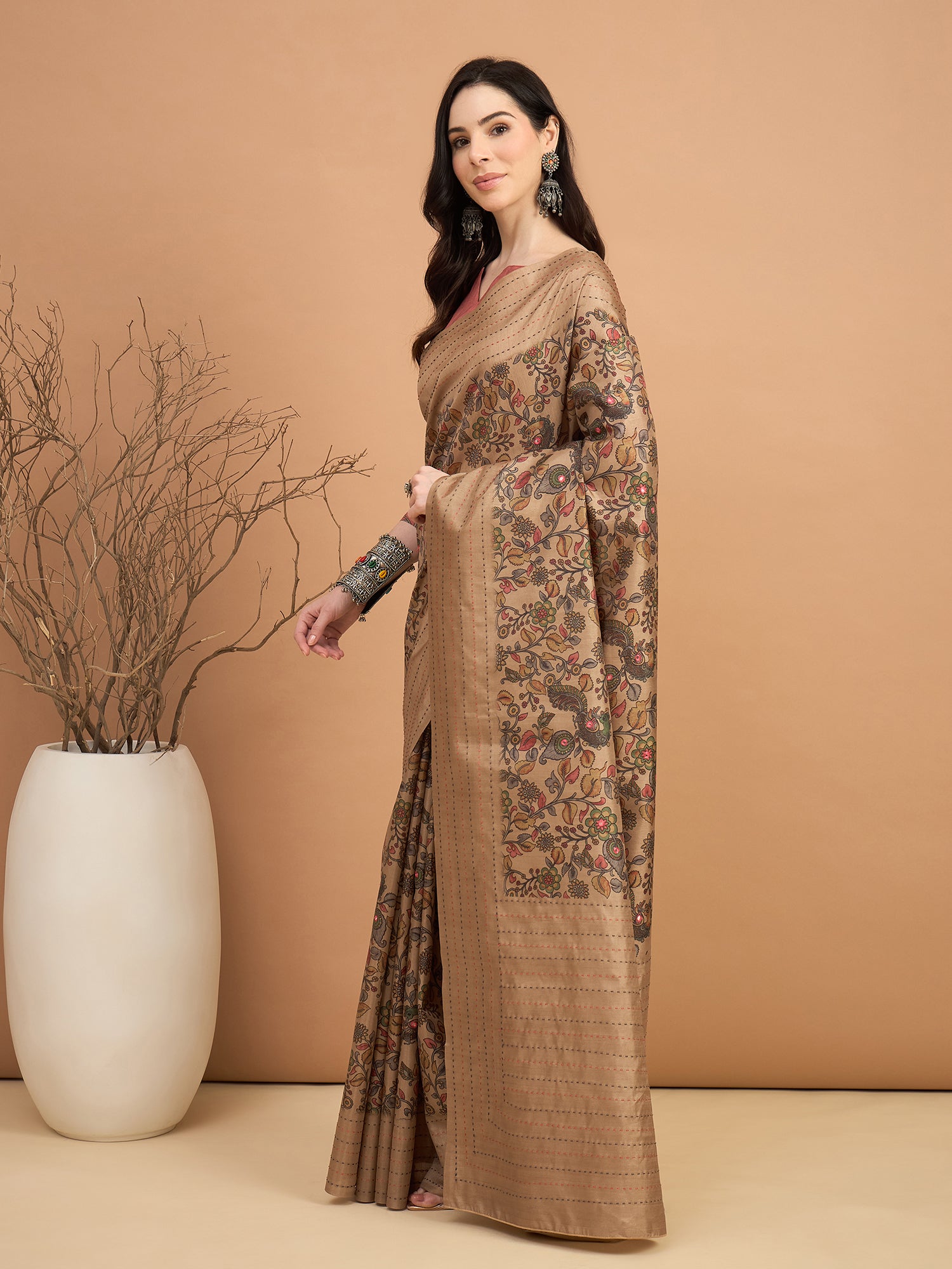 KATHAKARI-Elegant Beige Floral Printed Designer Saree with Traditional Artistic Motifs
