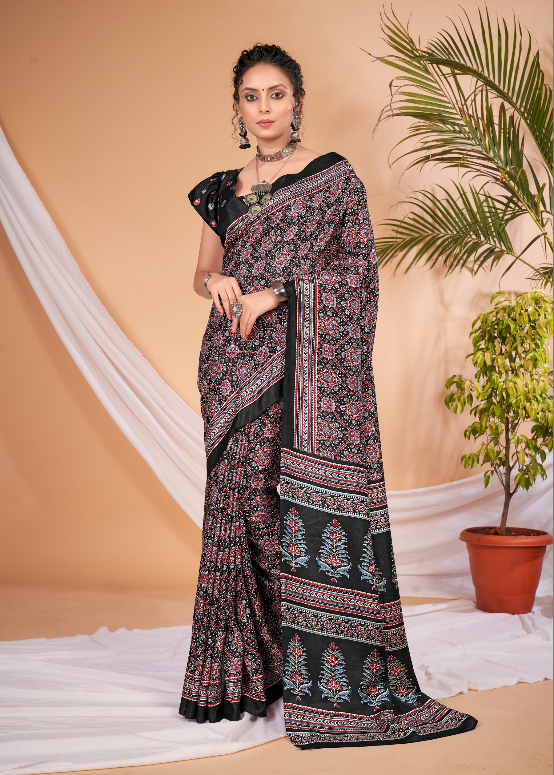 KUMRAN Midnight Ajrakh Bloom Saree