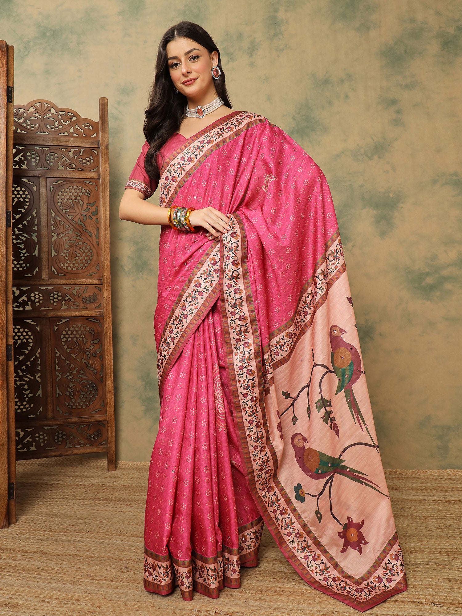 ROOPRANI-Radiant Pink Floral Border Designer Saree with Elegant Bird Motif Pallu