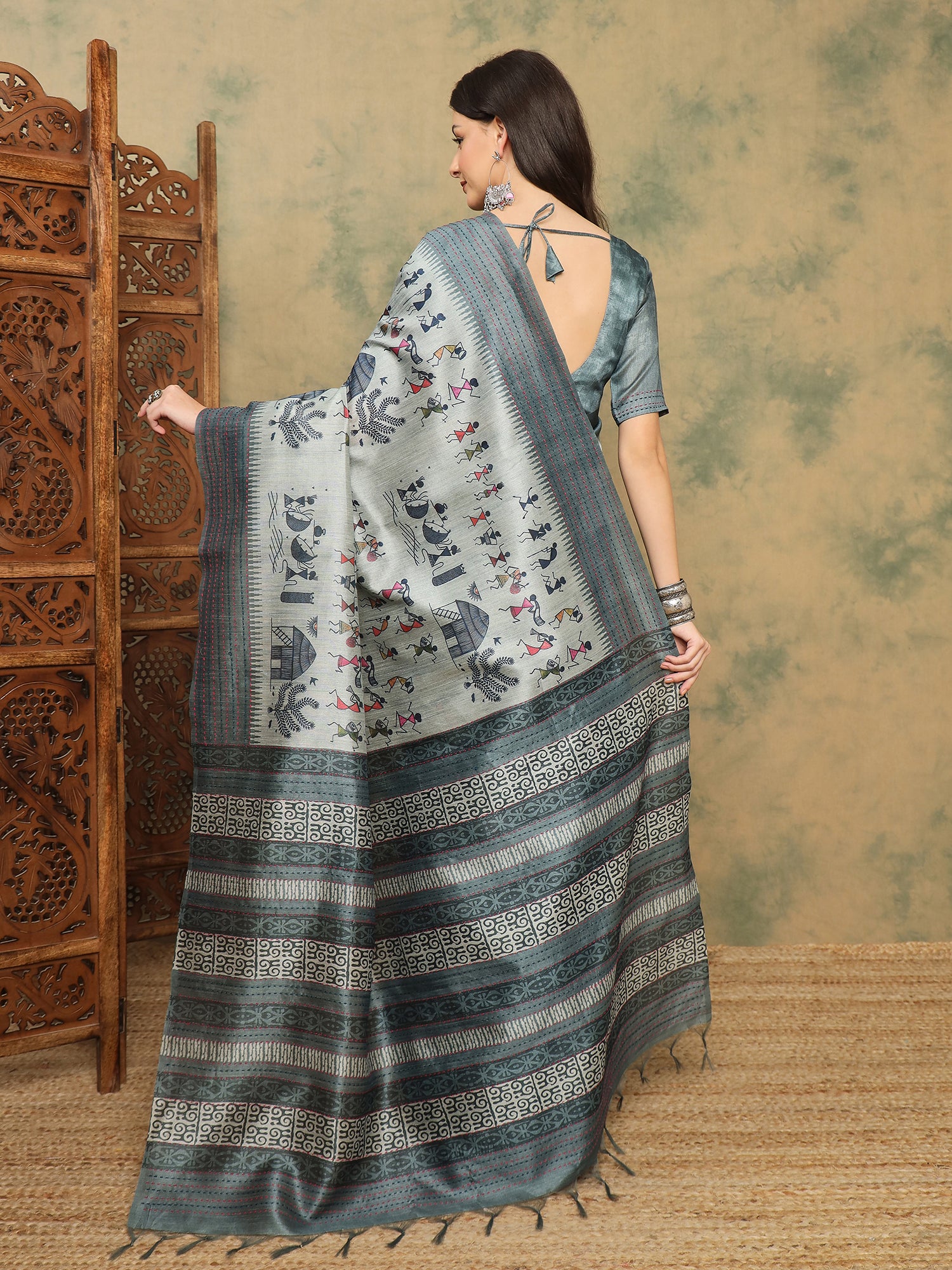 TARANG-Elegant Grey Tribal Art Printed Linen Saree with Designer Border