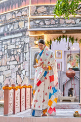 WOMANIYA ETHNIC POOJA SPECIAL COTTON FLOWER BORDER WHITE-RED SAREE - Apple Lifestyle