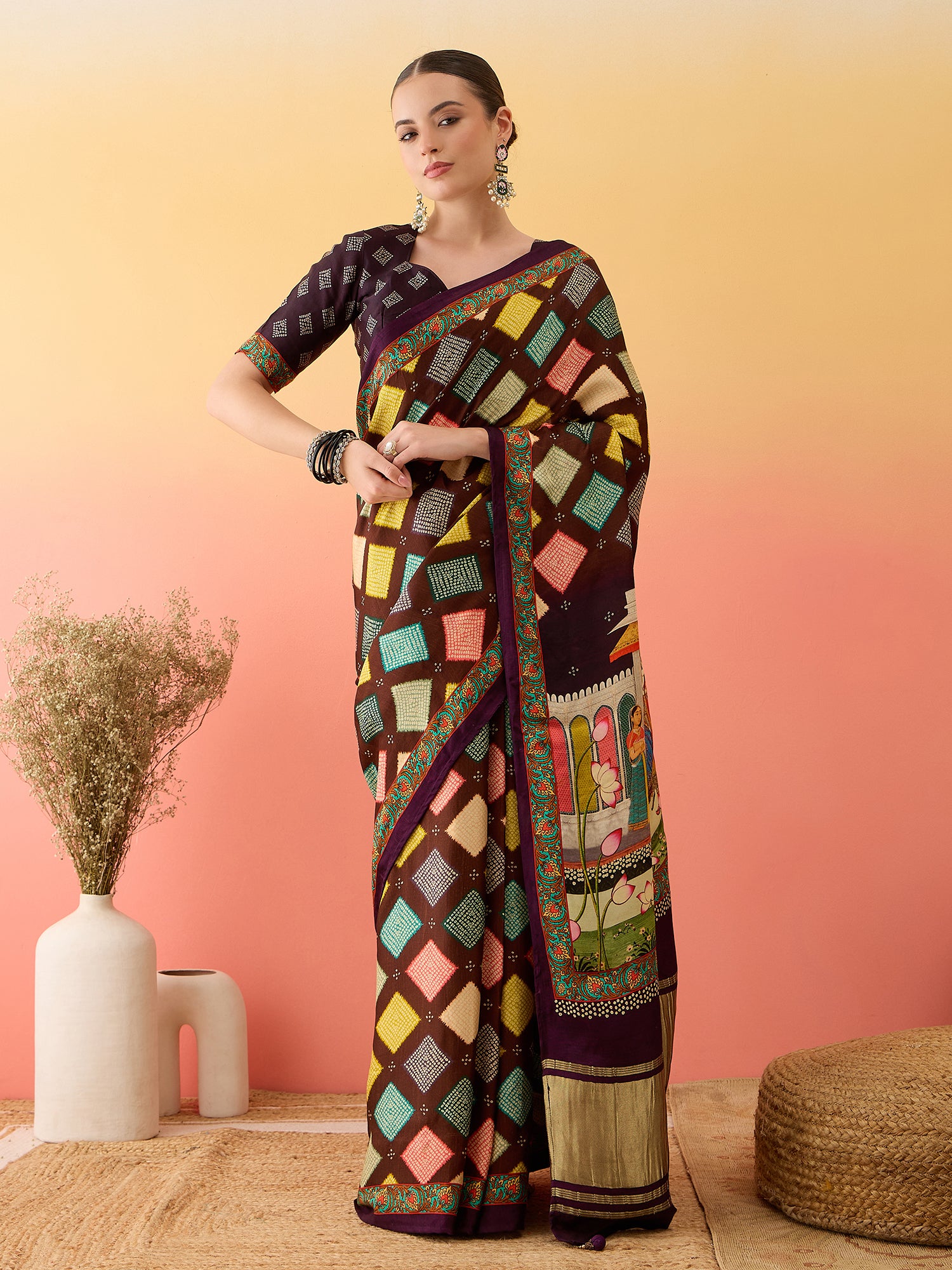 Figure Print Saree with Checks Pattern