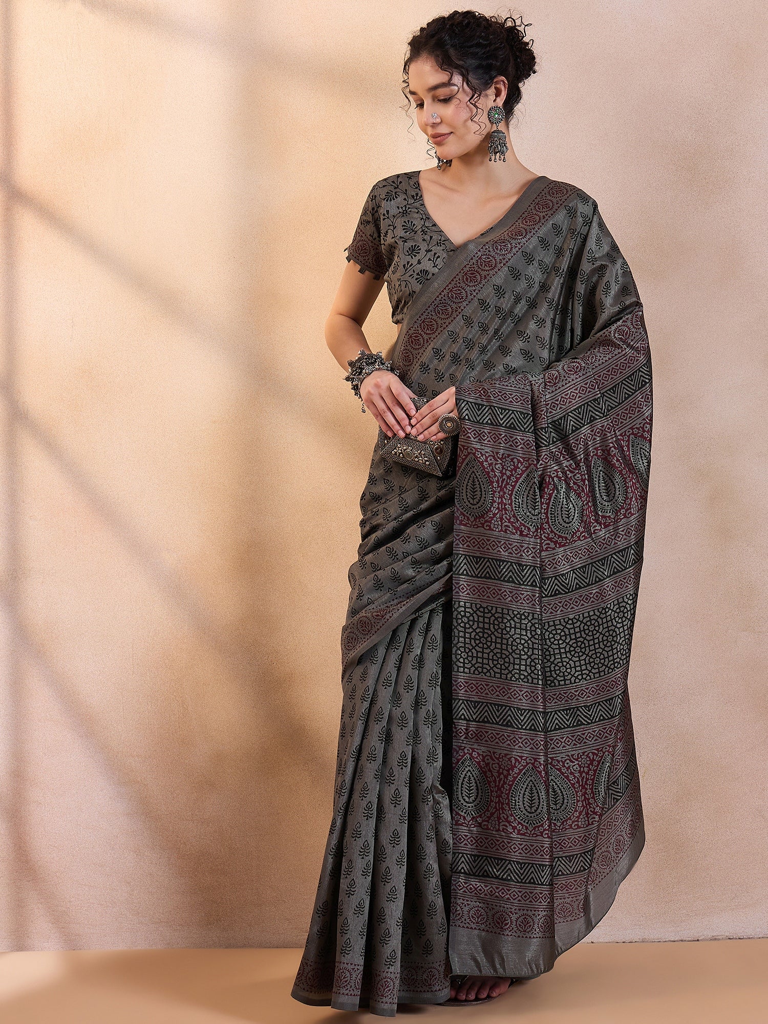 DOLA SILK 201 - Apple Lifestyle