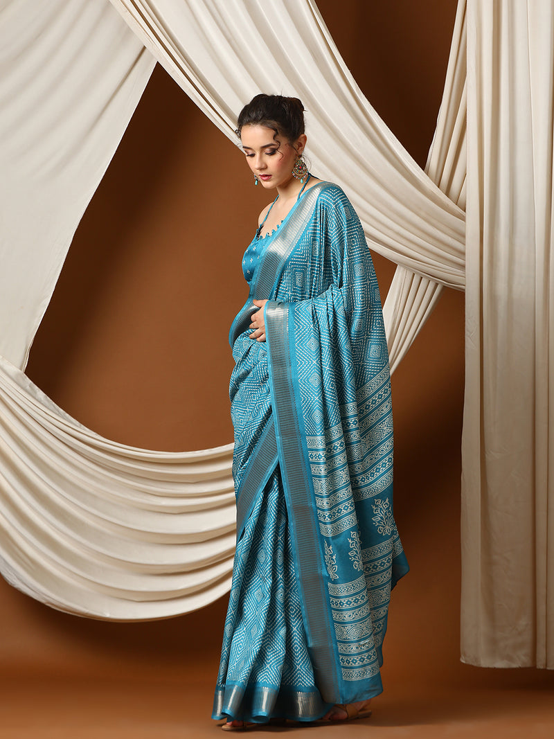 UNIVERSE New Exclusive Women’s Soft Lightweight Dola silk with Zari Border Saree - Apple Lifestyle