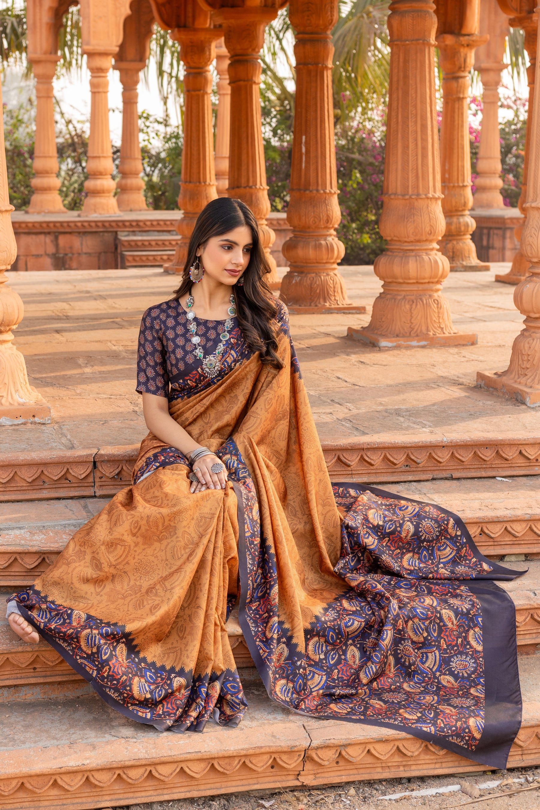 Sakshi Manipuri Fabric Saree – Traditional Elegance with Superior Manipuri Fabric