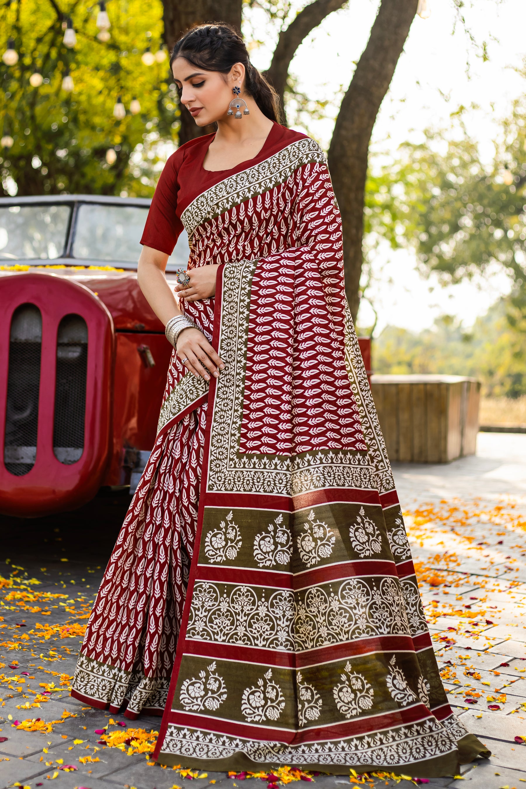 Womaniya Bhagalpuri Saree: The Perfect Choice for Office Wear, Teachers, and Professional Women