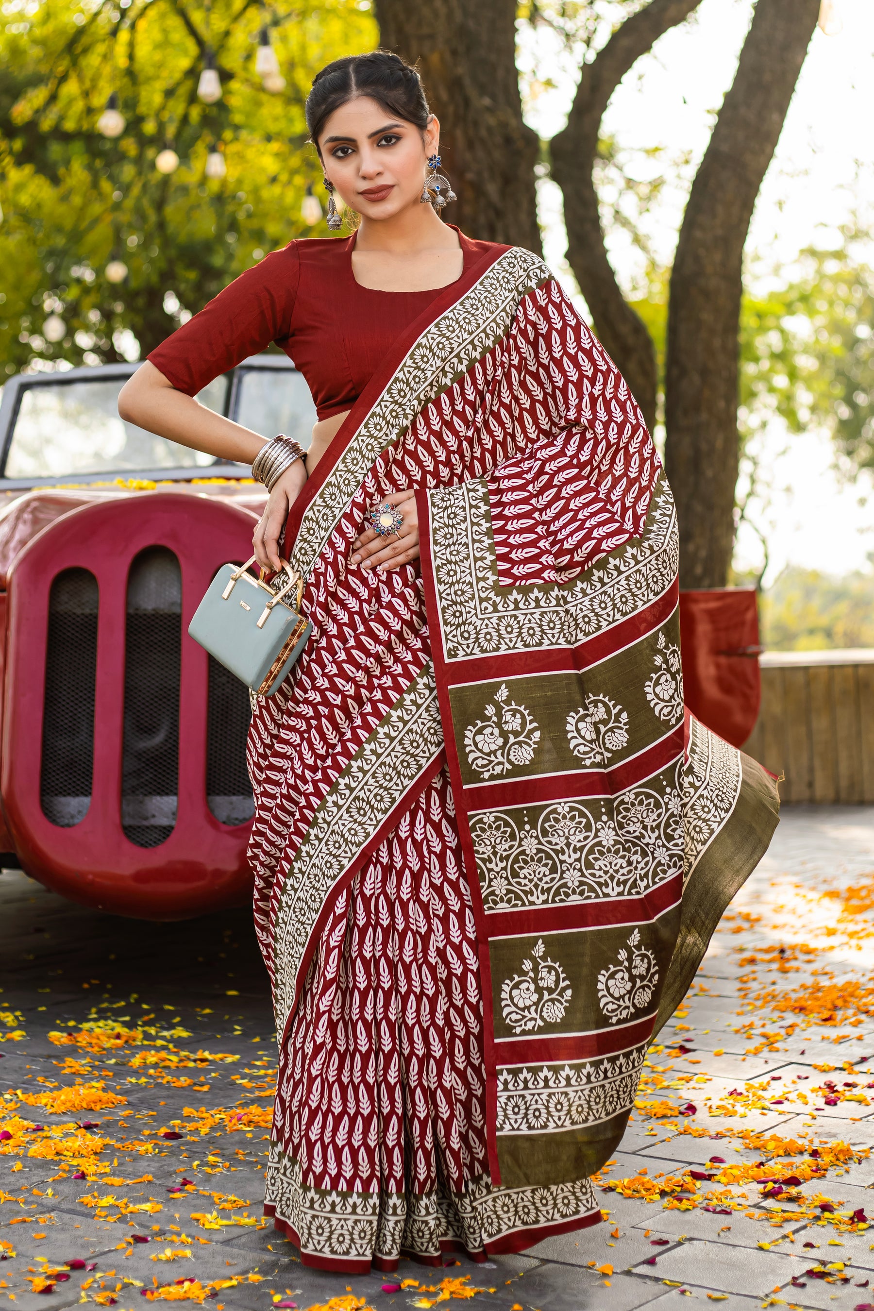 Womaniya Bhagalpuri Saree: The Perfect Choice for Office Wear, Teachers, and Professional Women