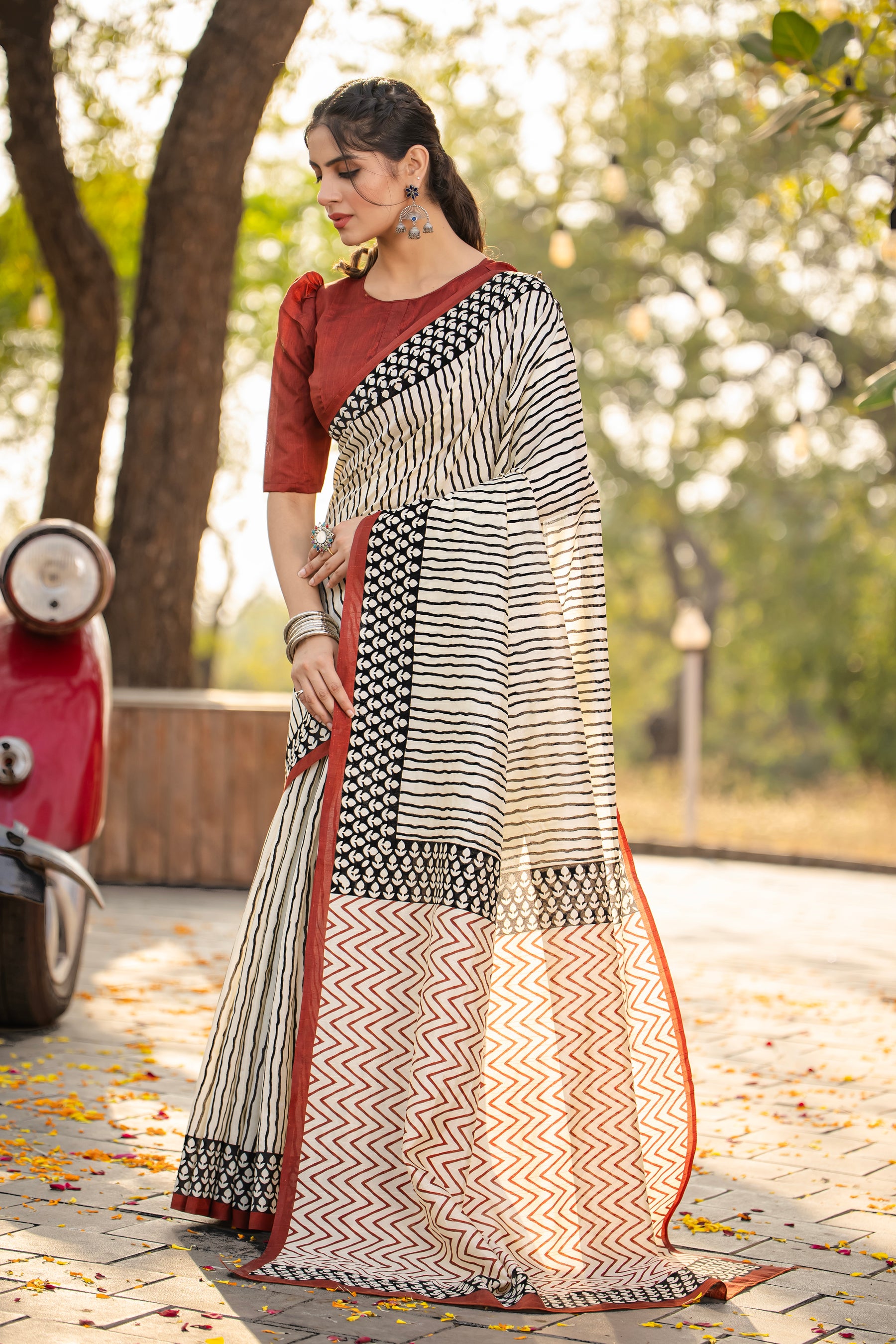 Timeless Elegance: Shop the Latest Bhagalpuri Fabric Sarees for Women