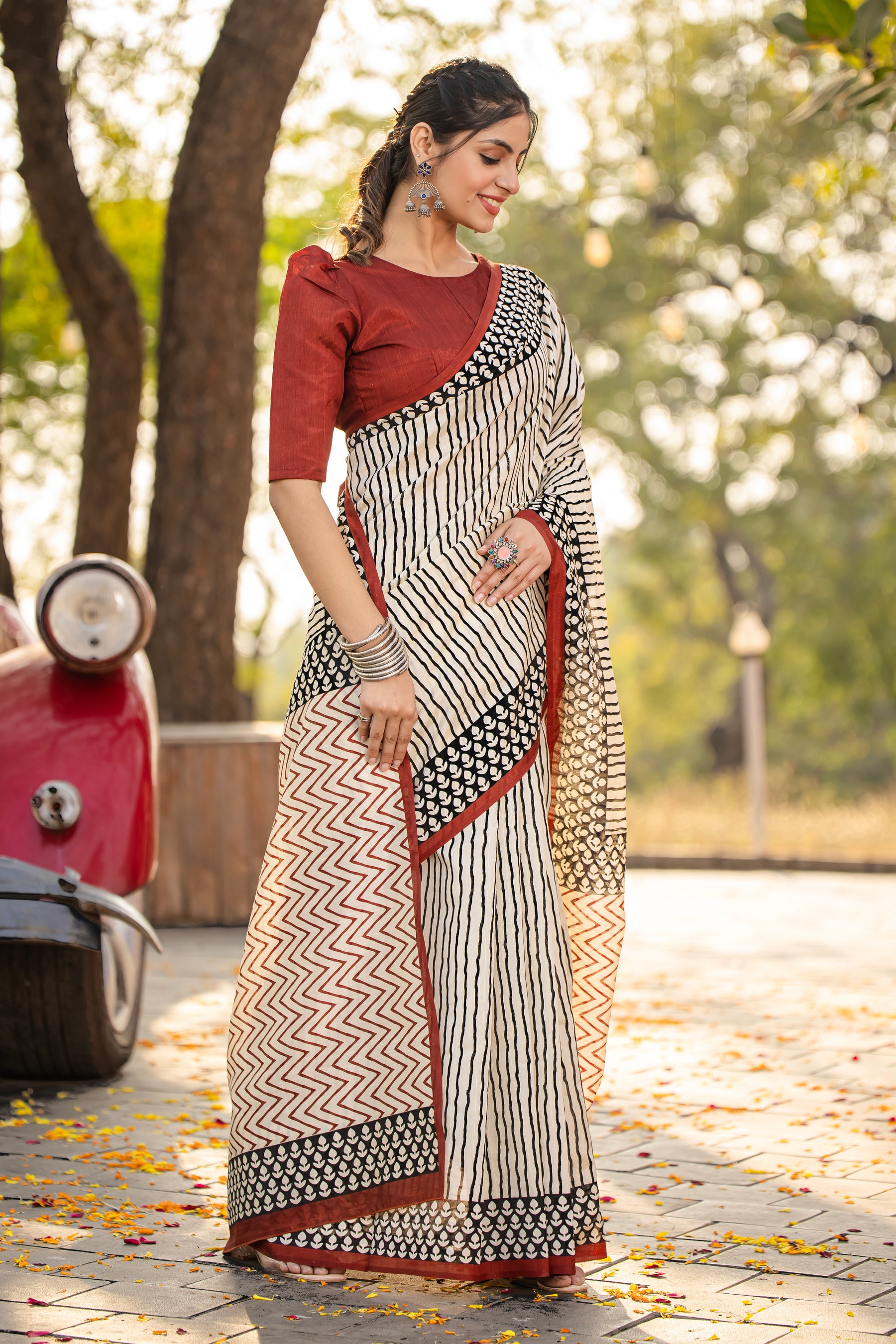 Timeless Elegance: Shop the Latest Bhagalpuri Fabric Sarees for Women