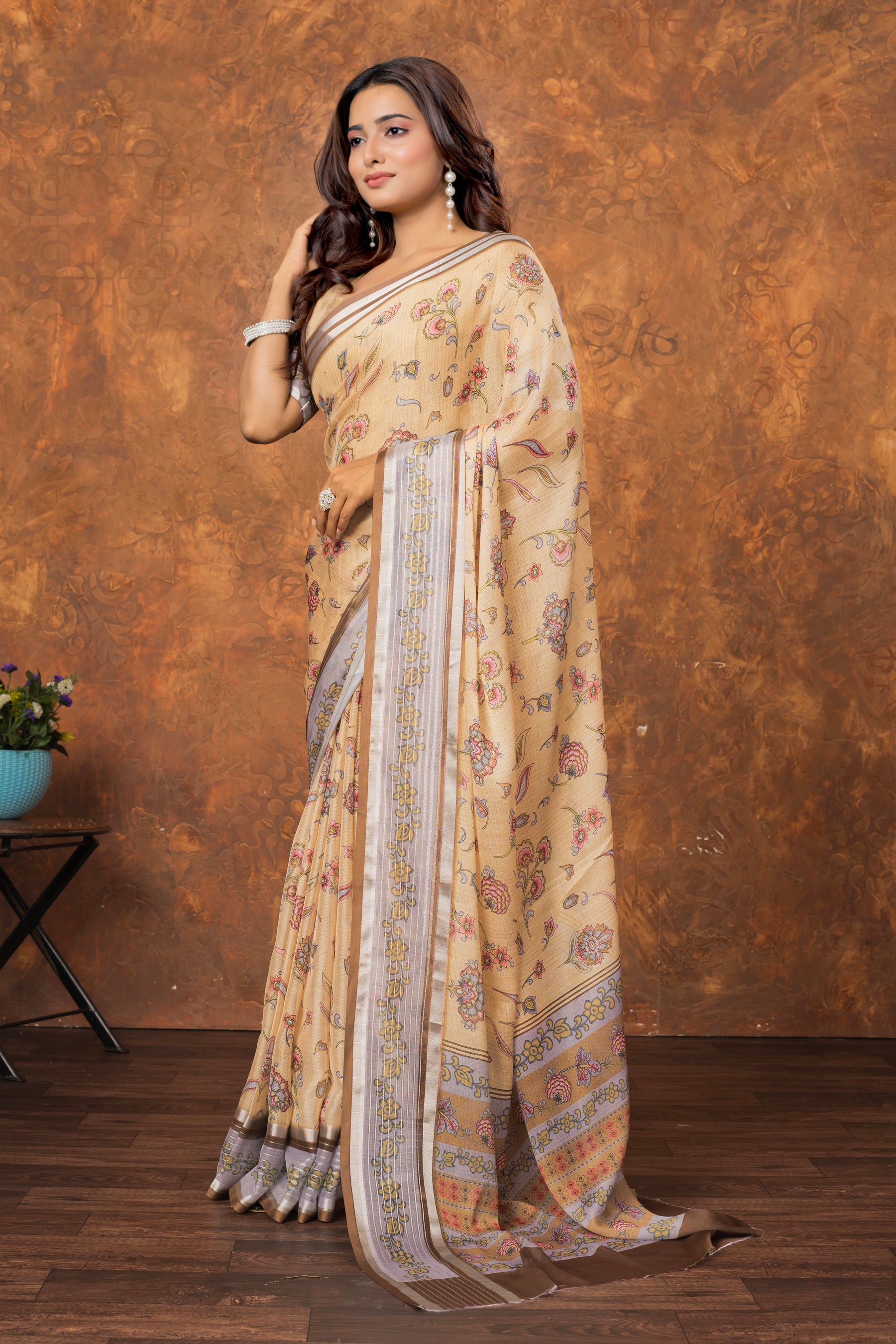 New Avantika Women's Chiffon Saree with Silver Patti & Floral Print – Lightweight & Elegant Party Wear