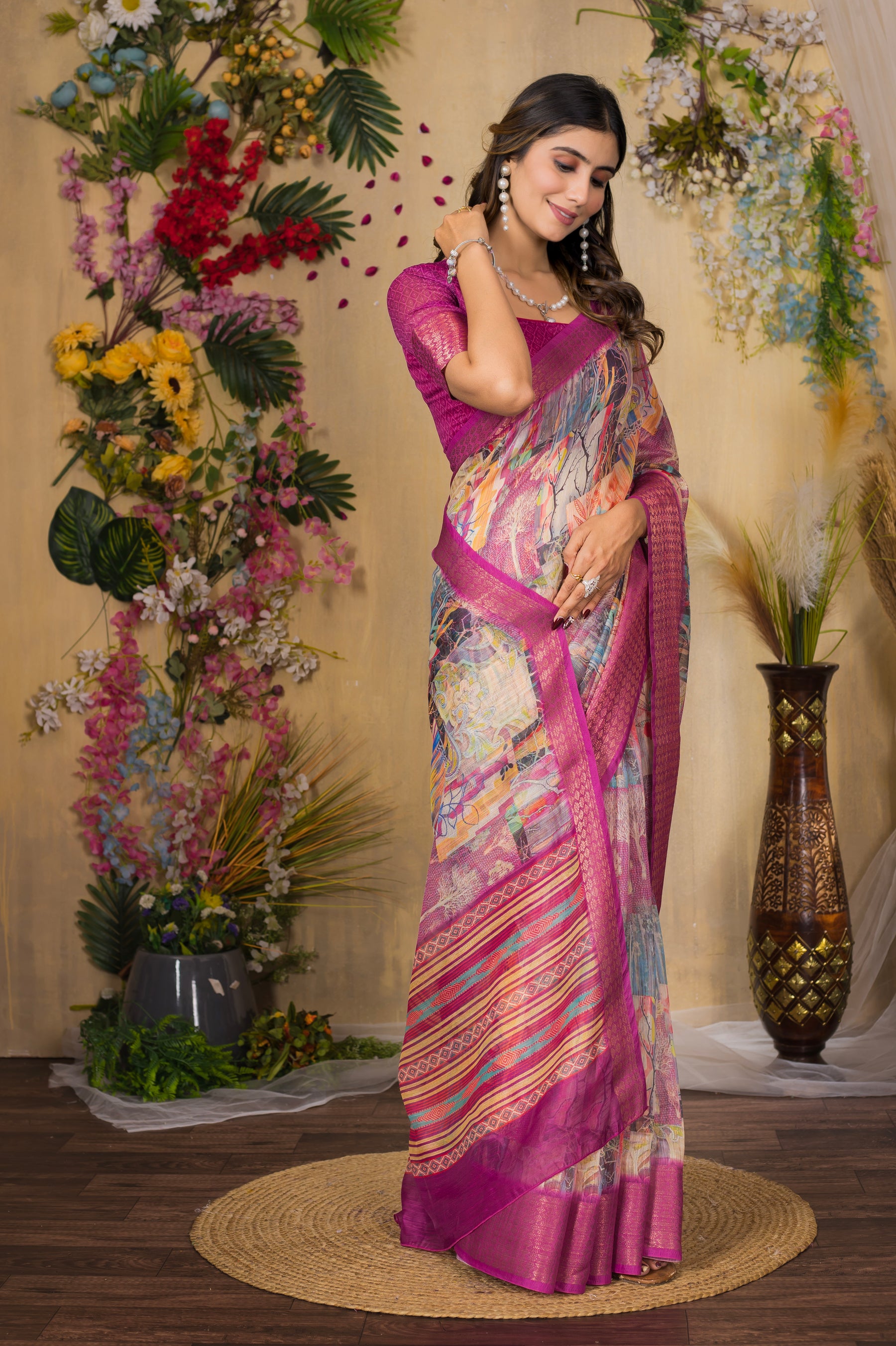 SWARNA Silky Blend Saree – Elegant Varied Design for Day & Evening Wear