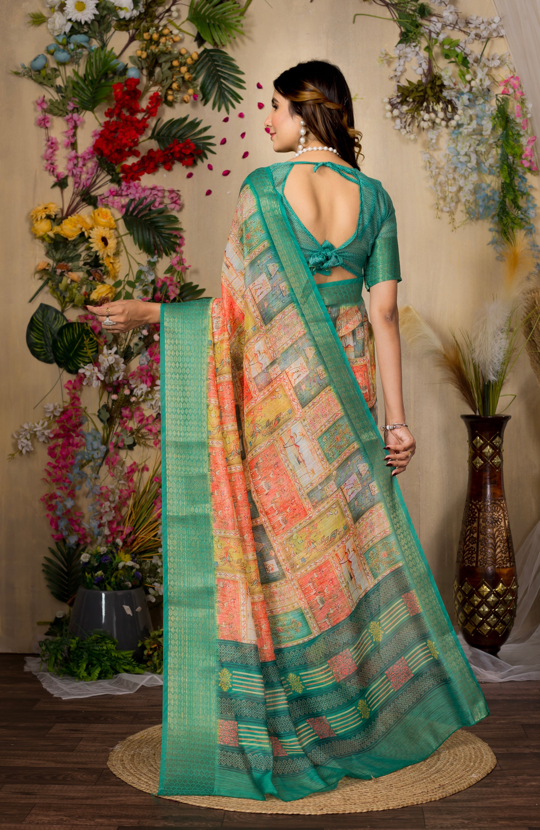 SWARNA Silky Blend Saree – Elegant Varied Design for Bridal & Festive Wear