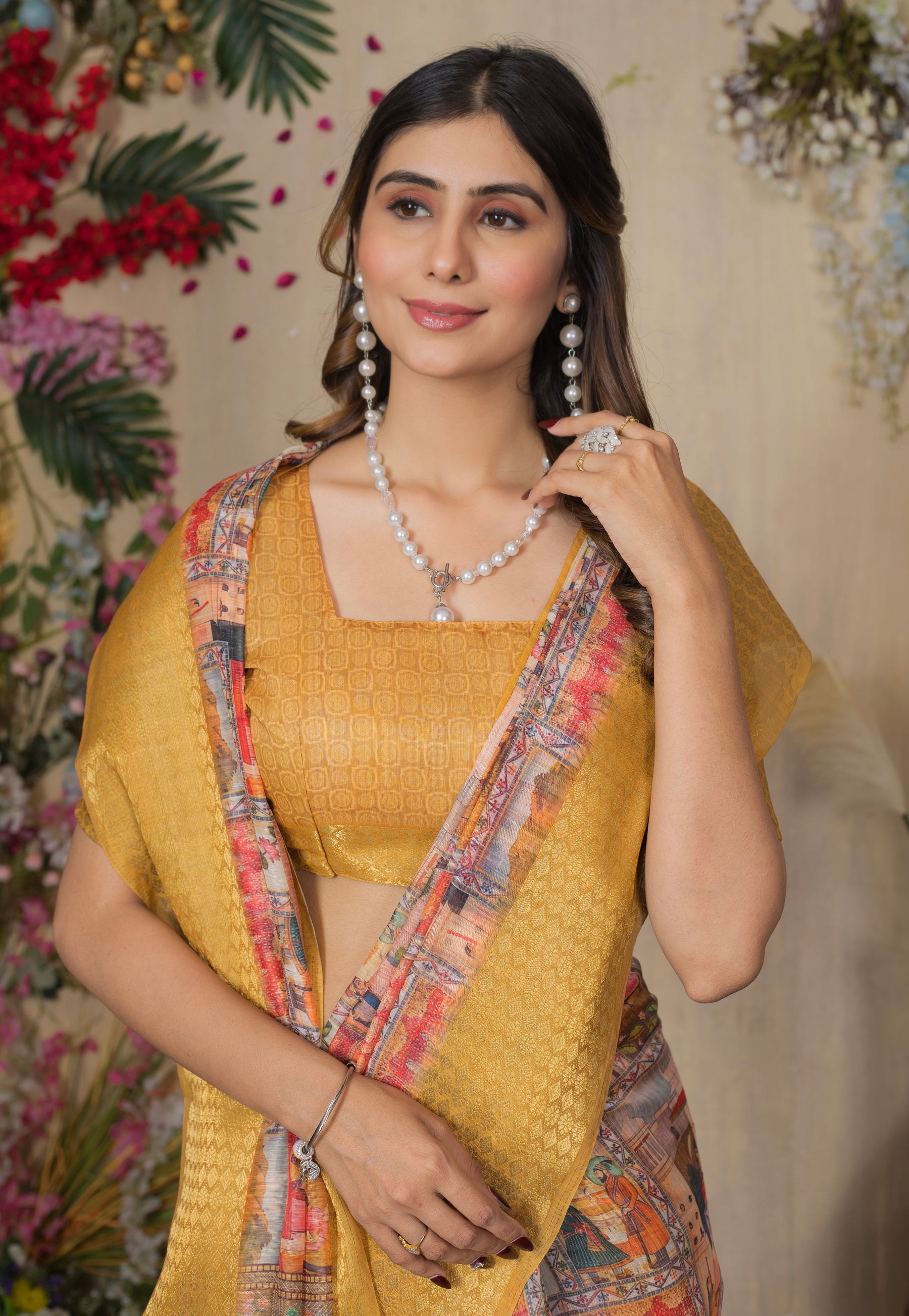 SWARNA Silky Blend Saree – Stylish Varied Design for Evening & Party Wear
