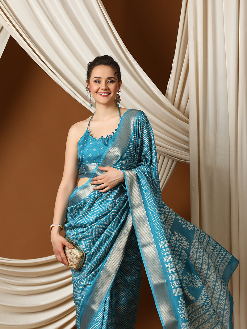 UNIVERSE New Exclusive Women’s Soft Lightweight Dola silk with Zari Border Saree - Apple Lifestyle