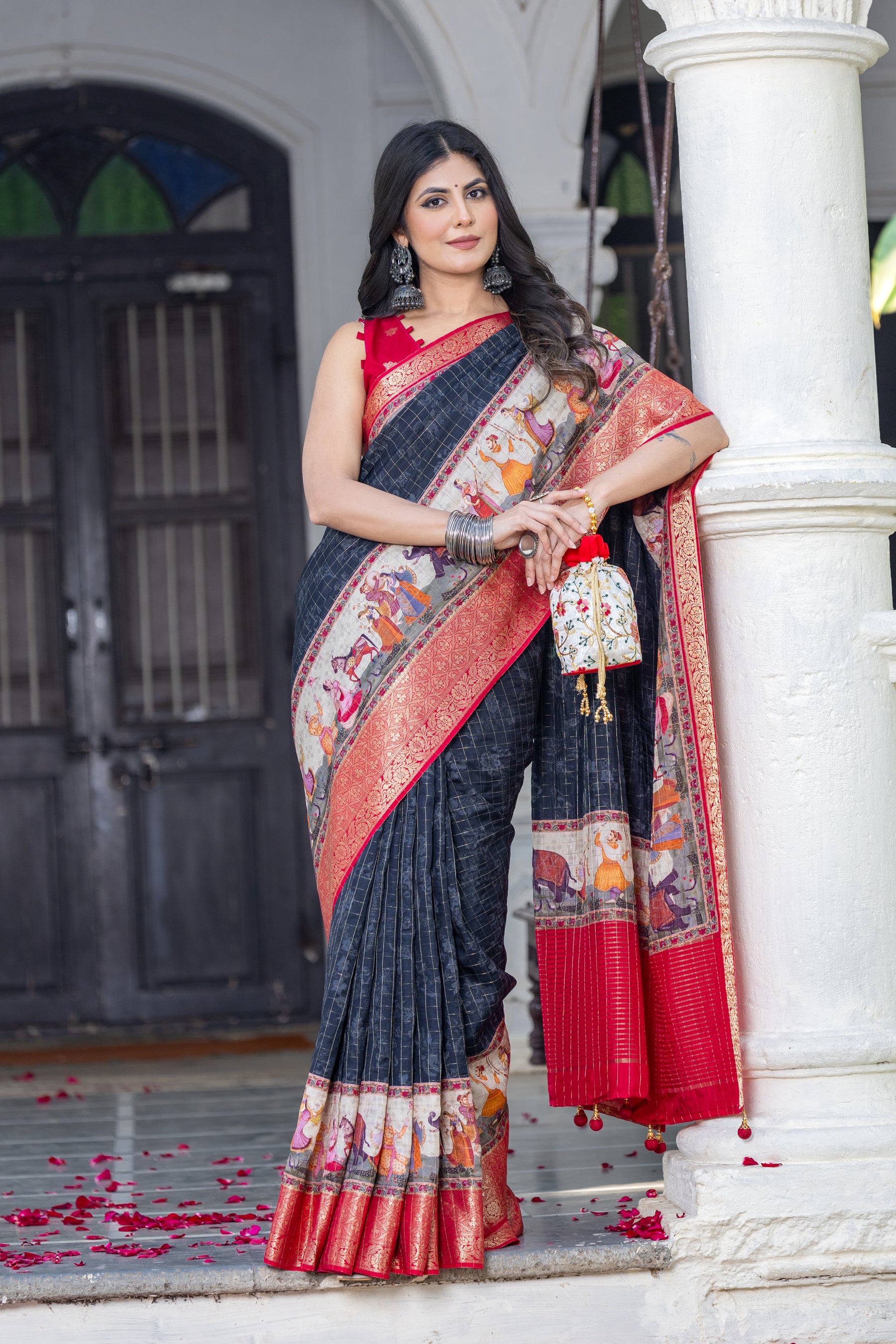 Liza Cheks - Russian Chit Pallu Checks Saree