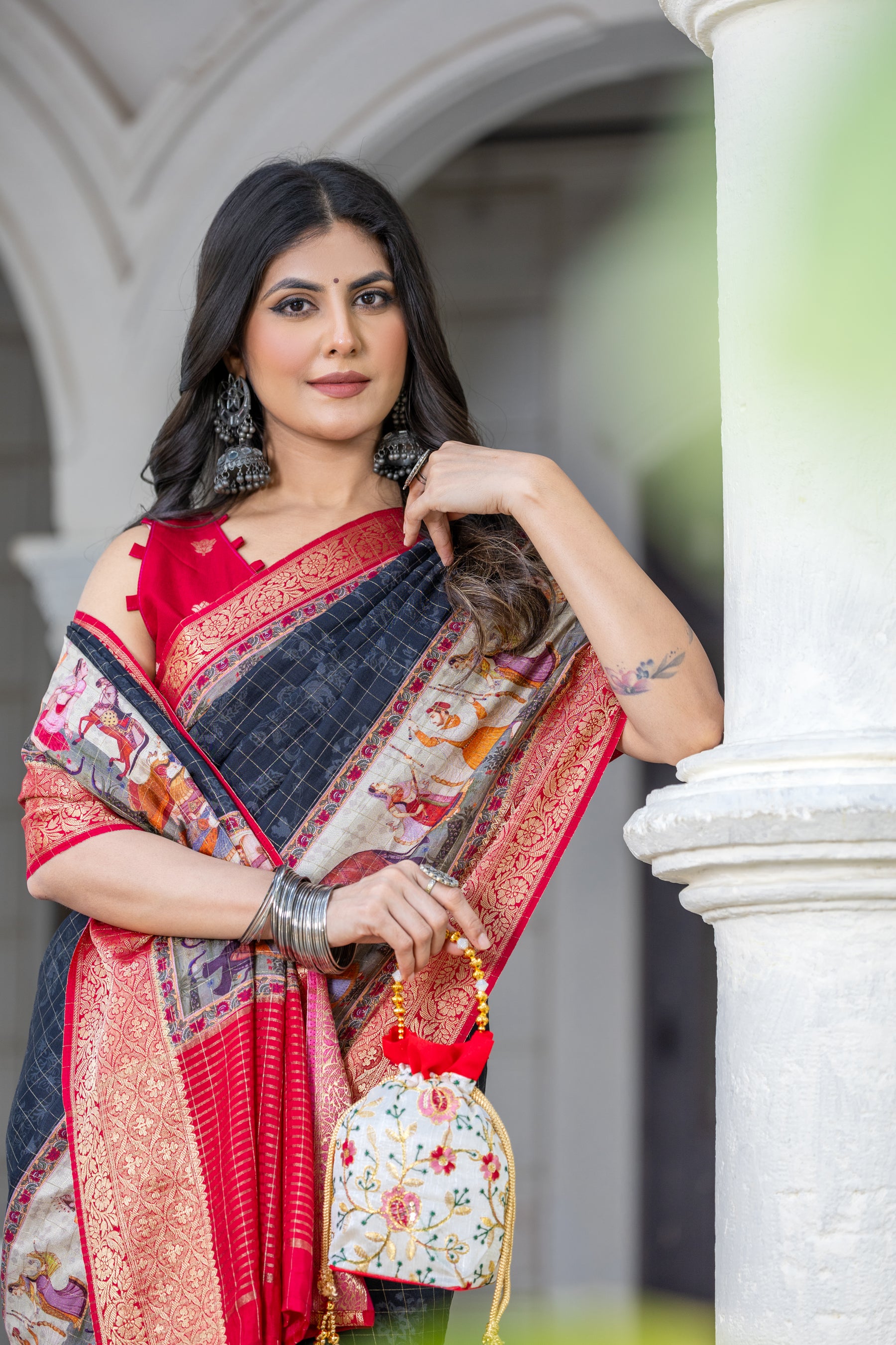 Liza Cheks - Russian Chit Pallu Checks Saree