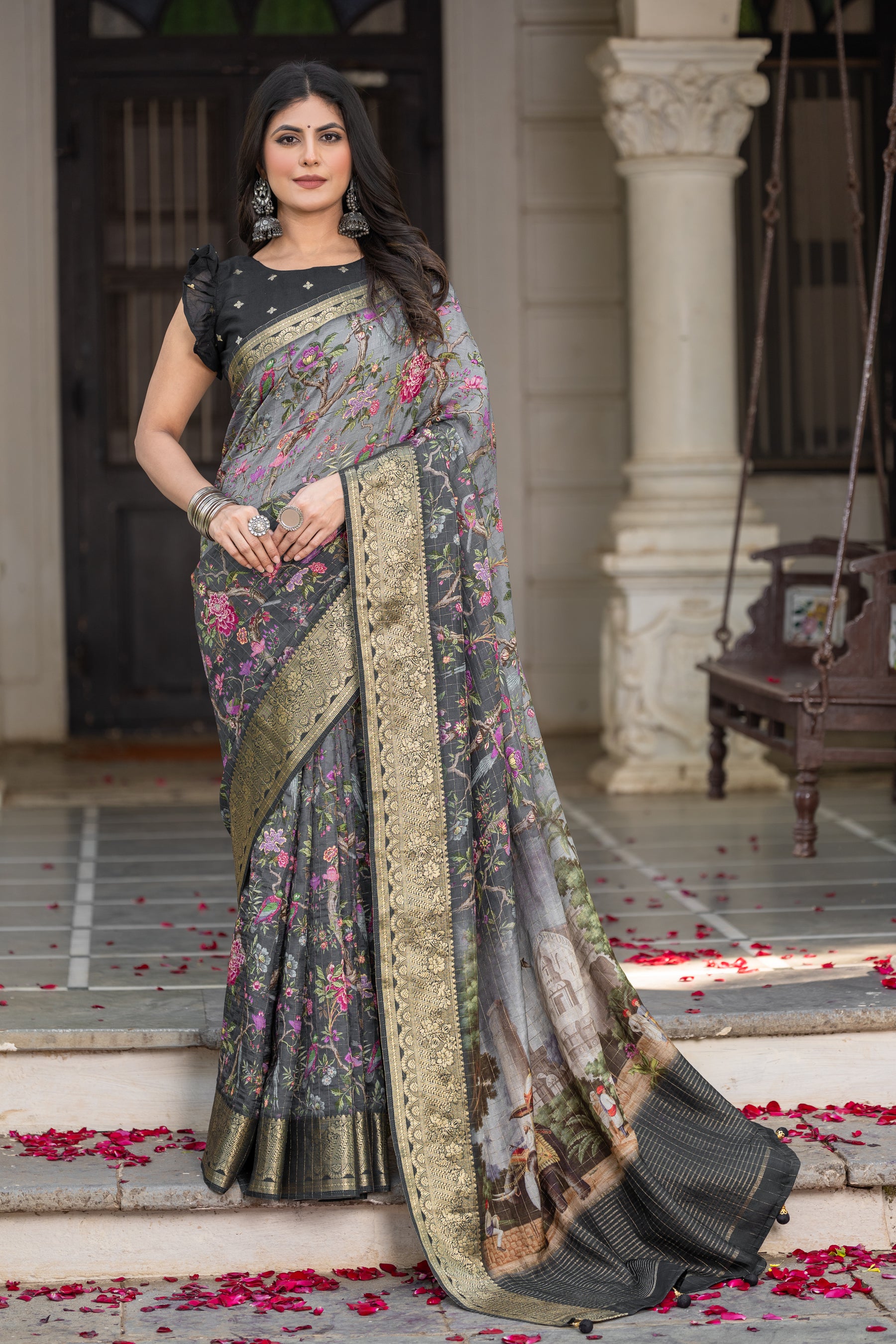 Liza Cheks - Russian Chit Pallu Checks Saree