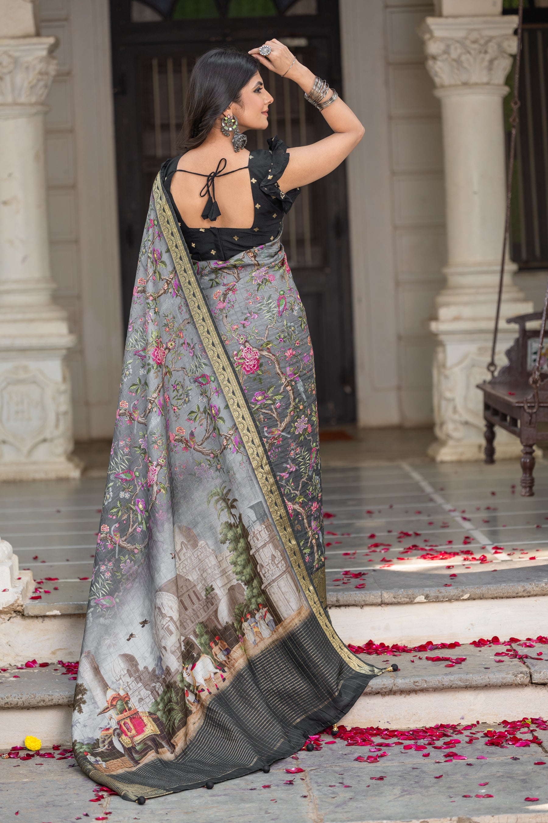Liza Cheks - Russian Chit Pallu Checks Saree