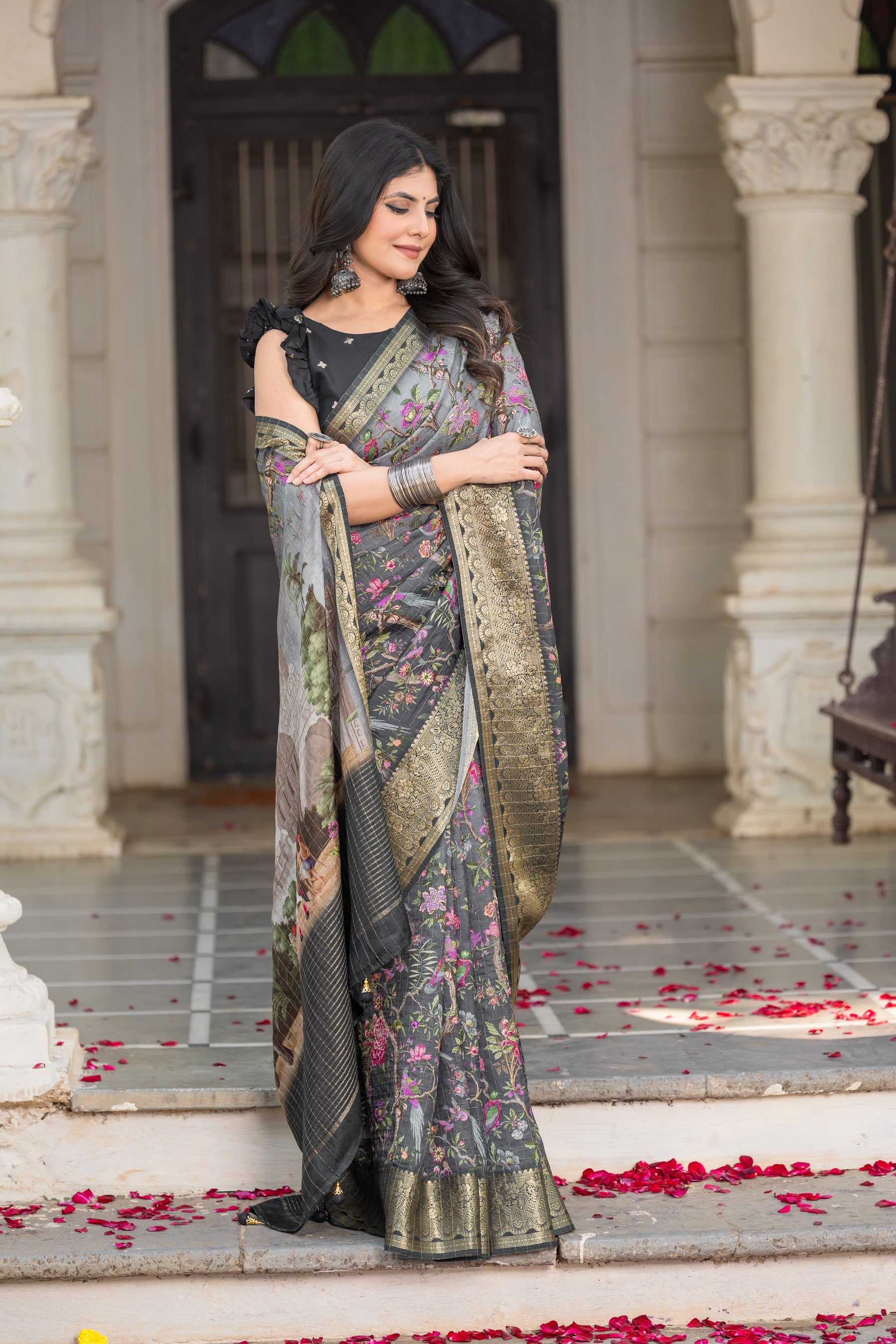 Liza Cheks - Russian Chit Pallu Checks Saree