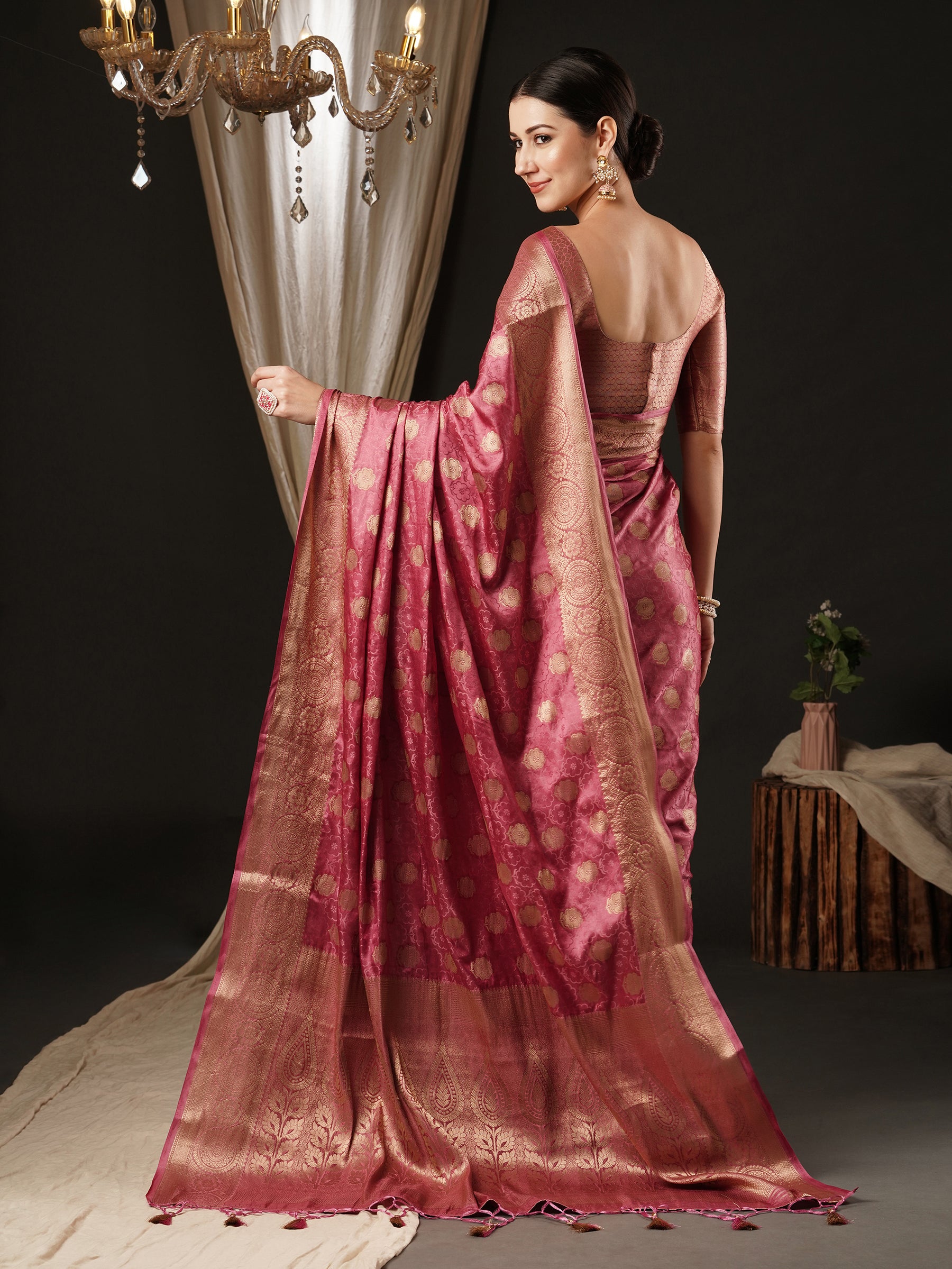 AQUARIUS 01 - Apple Lifestyle