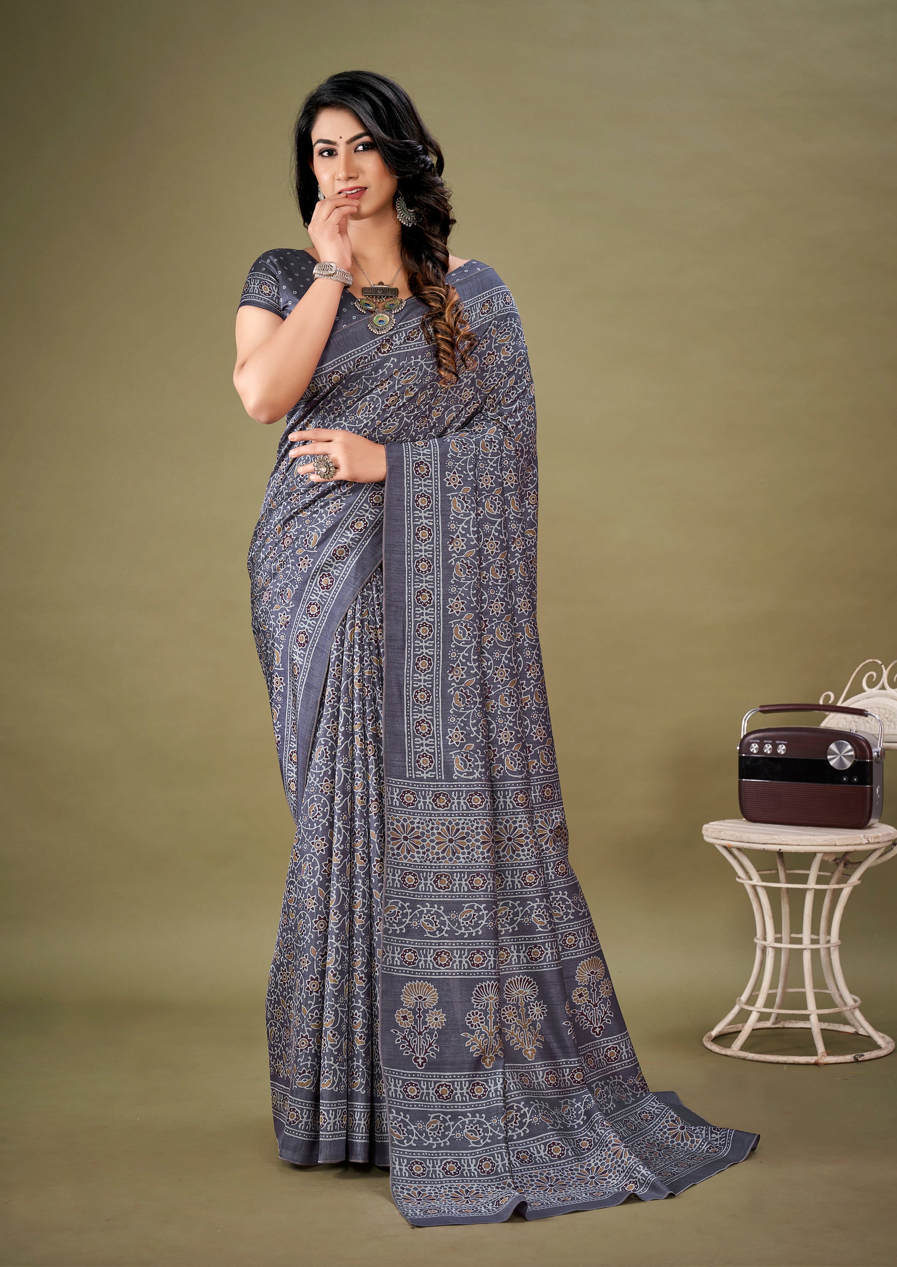 DOLA SILK 151 - Apple Lifestyle