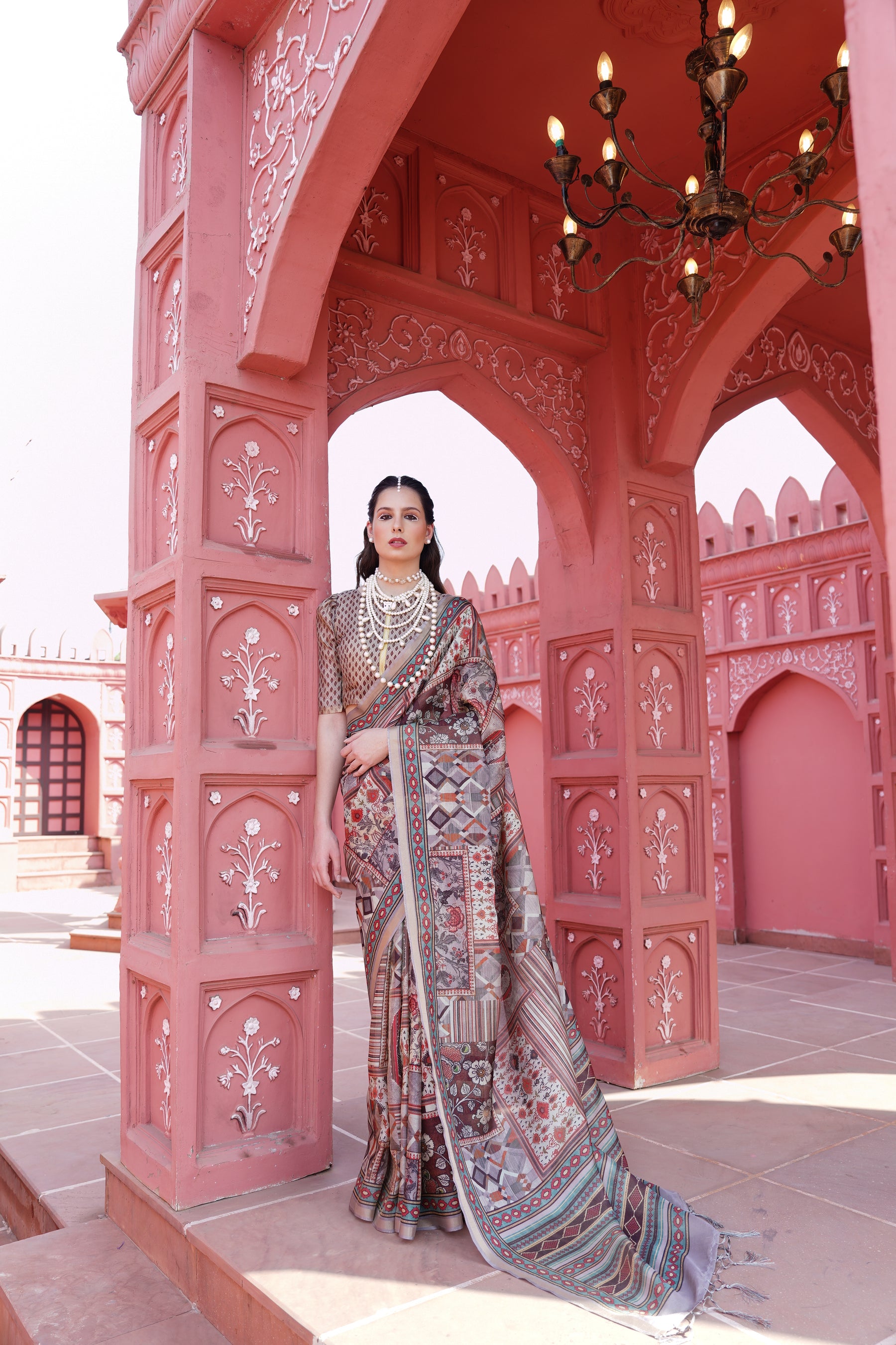 Gruham Womens Traditional Pure Banarasi Silk  Golden Zari Rich Pallu Banarasi Saree