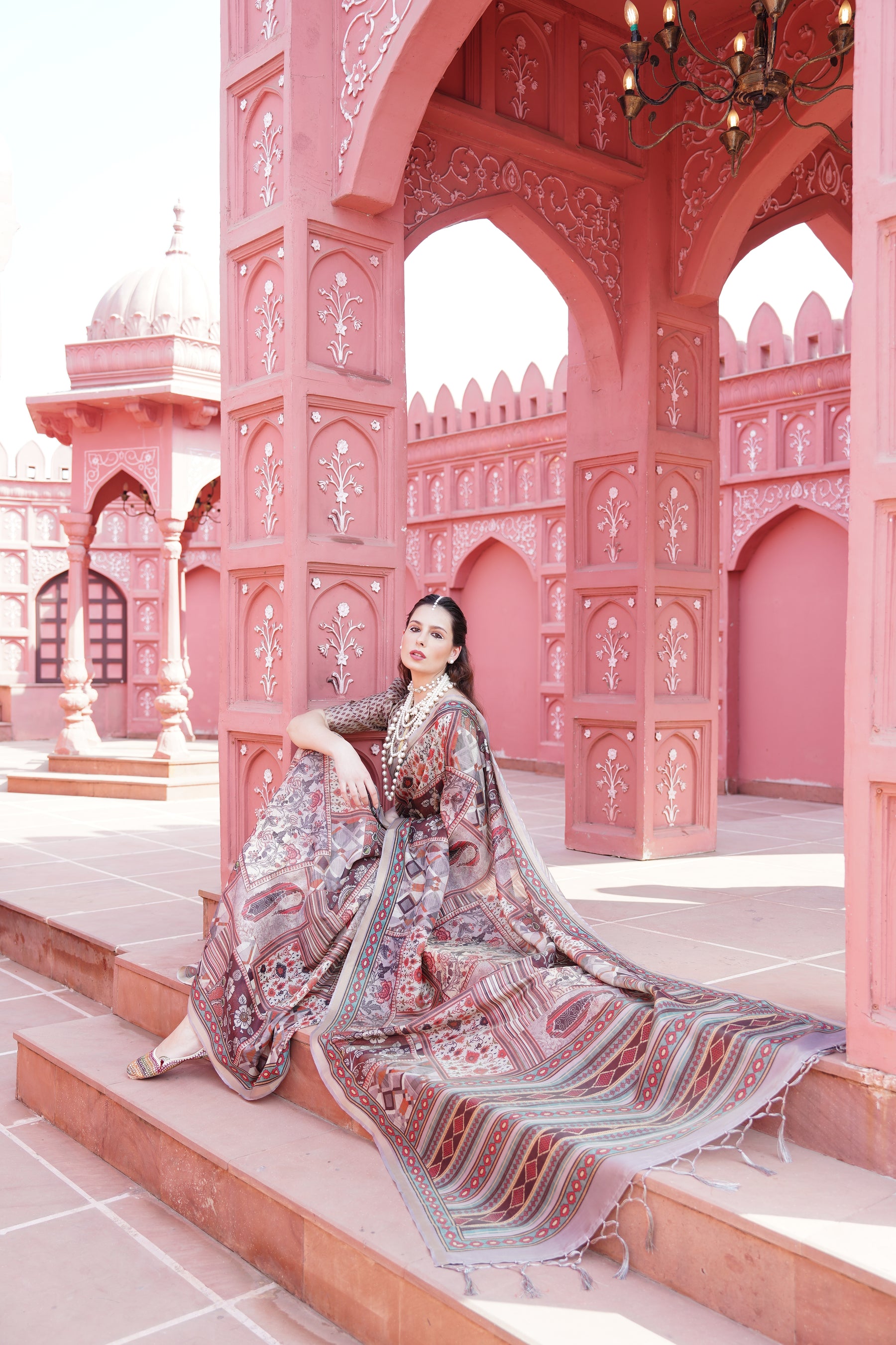 Gruham Womens Traditional Pure Banarasi Silk  Golden Zari Rich Pallu Banarasi Saree