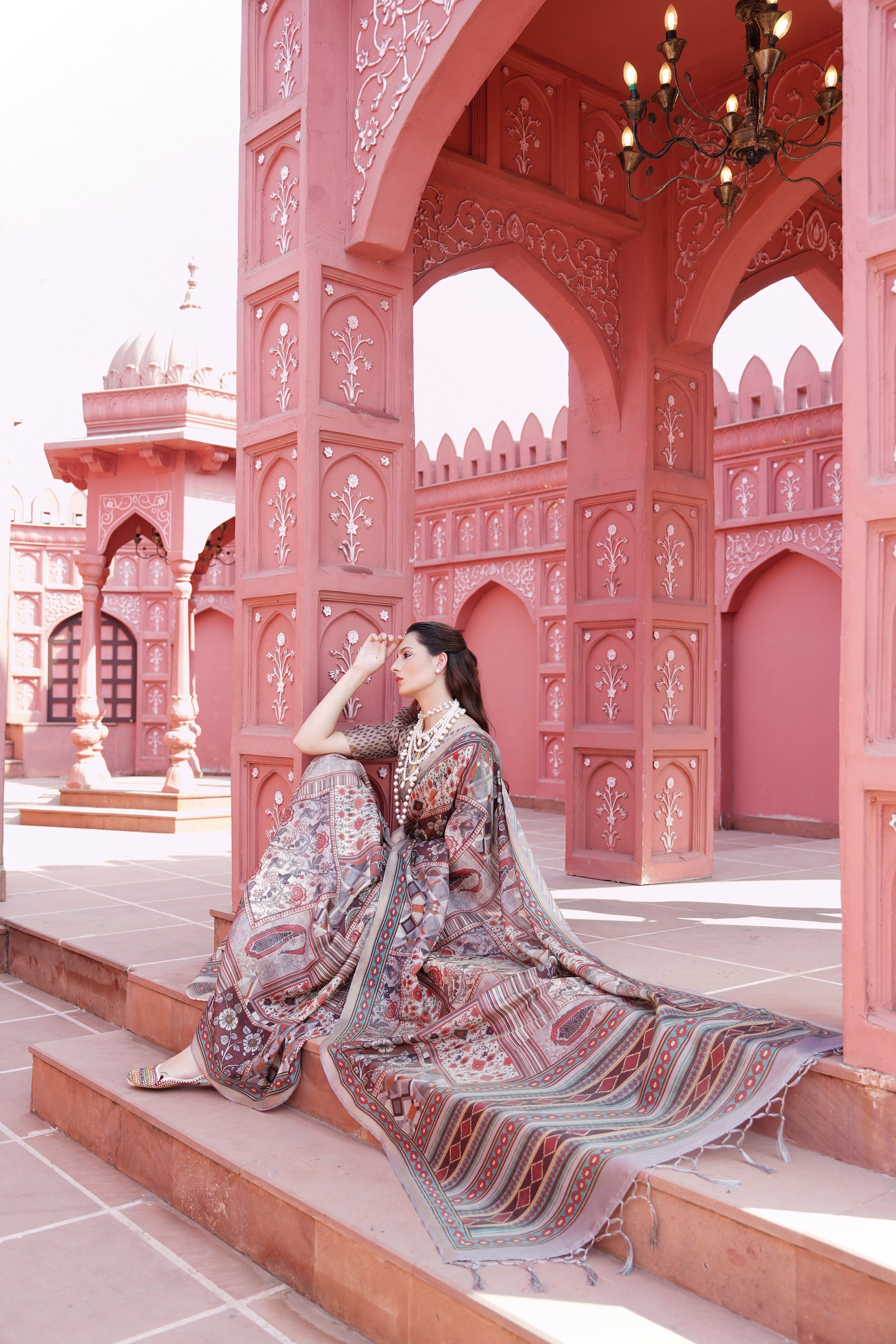 Gruham Womens Traditional Pure Banarasi Silk  Golden Zari Rich Pallu Banarasi Saree