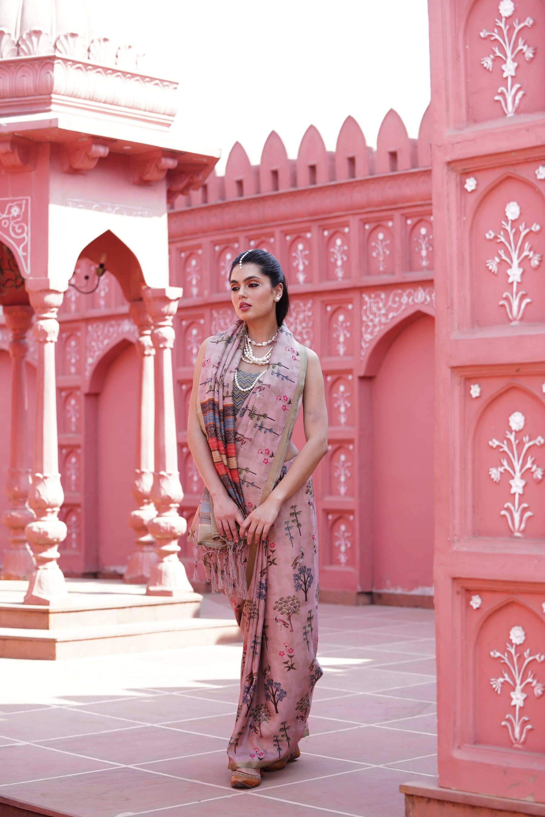 Gruham Women's Traditional Pure Banarasi Silk Blend Floral and Paisley Zari Woven Butta Saree