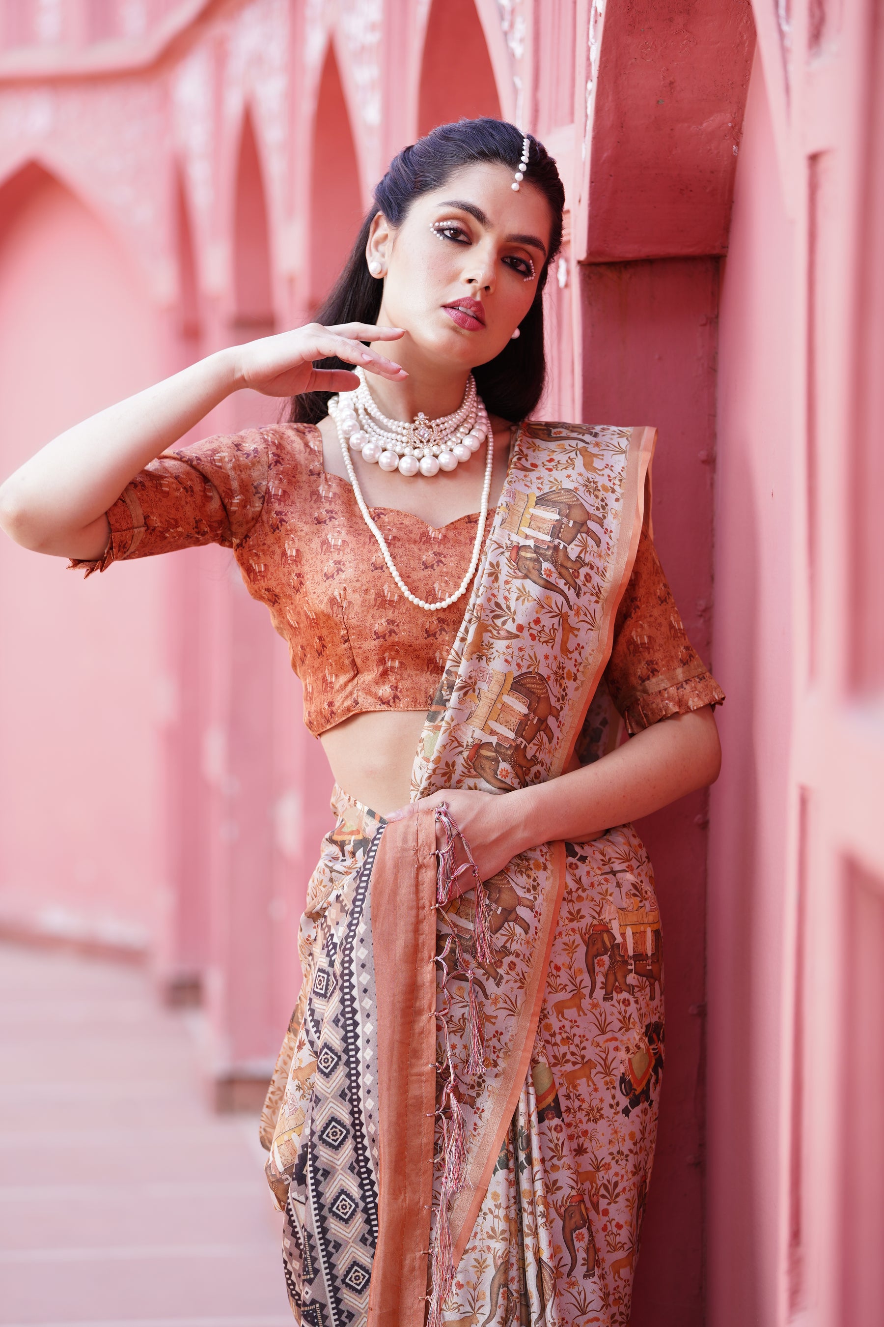 Gruham Womens Traditional Pure Banarasi Silk  Golden Zari Rich Pallu Banarasi Saree