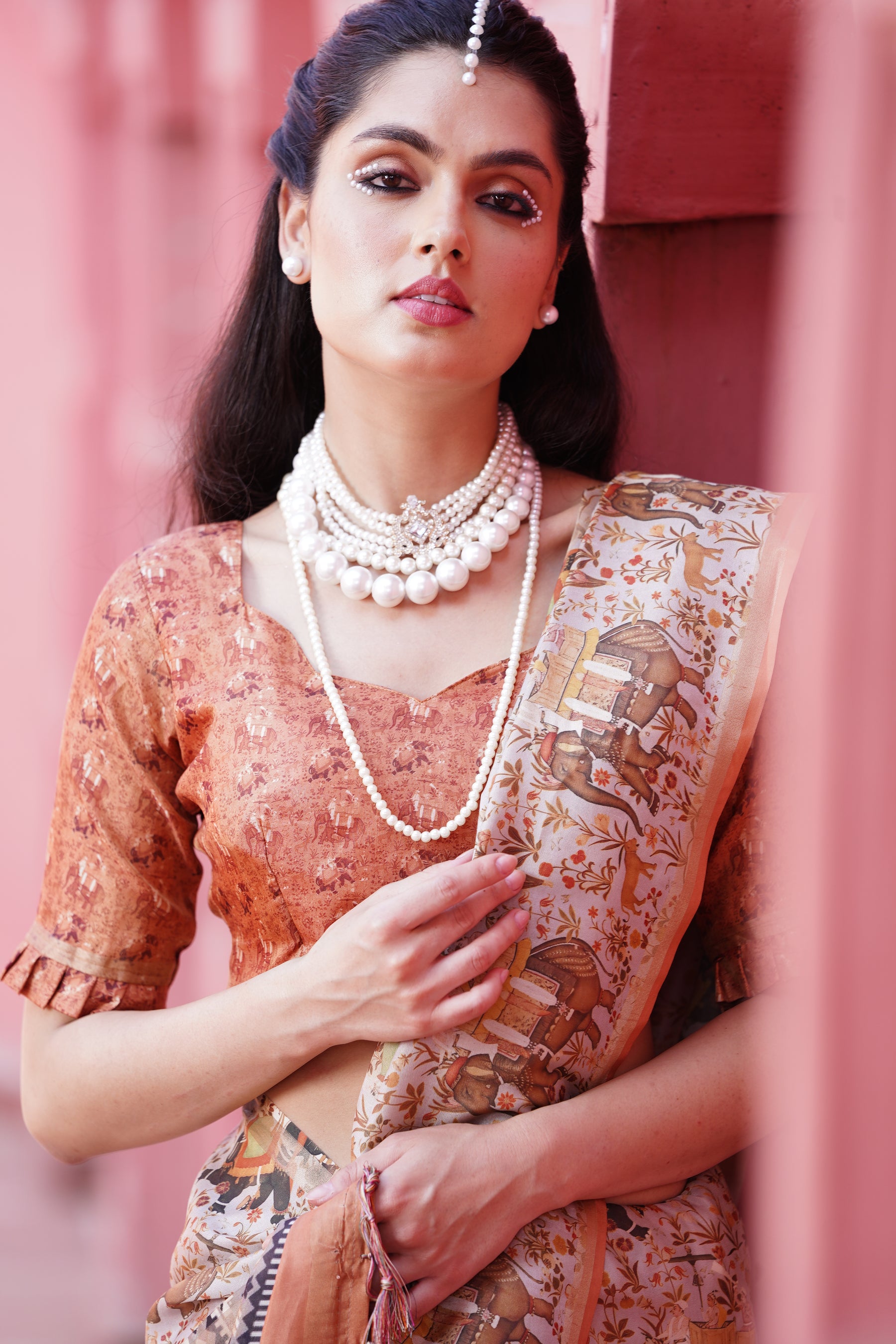 Gruham Womens Traditional Pure Banarasi Silk  Golden Zari Rich Pallu Banarasi Saree