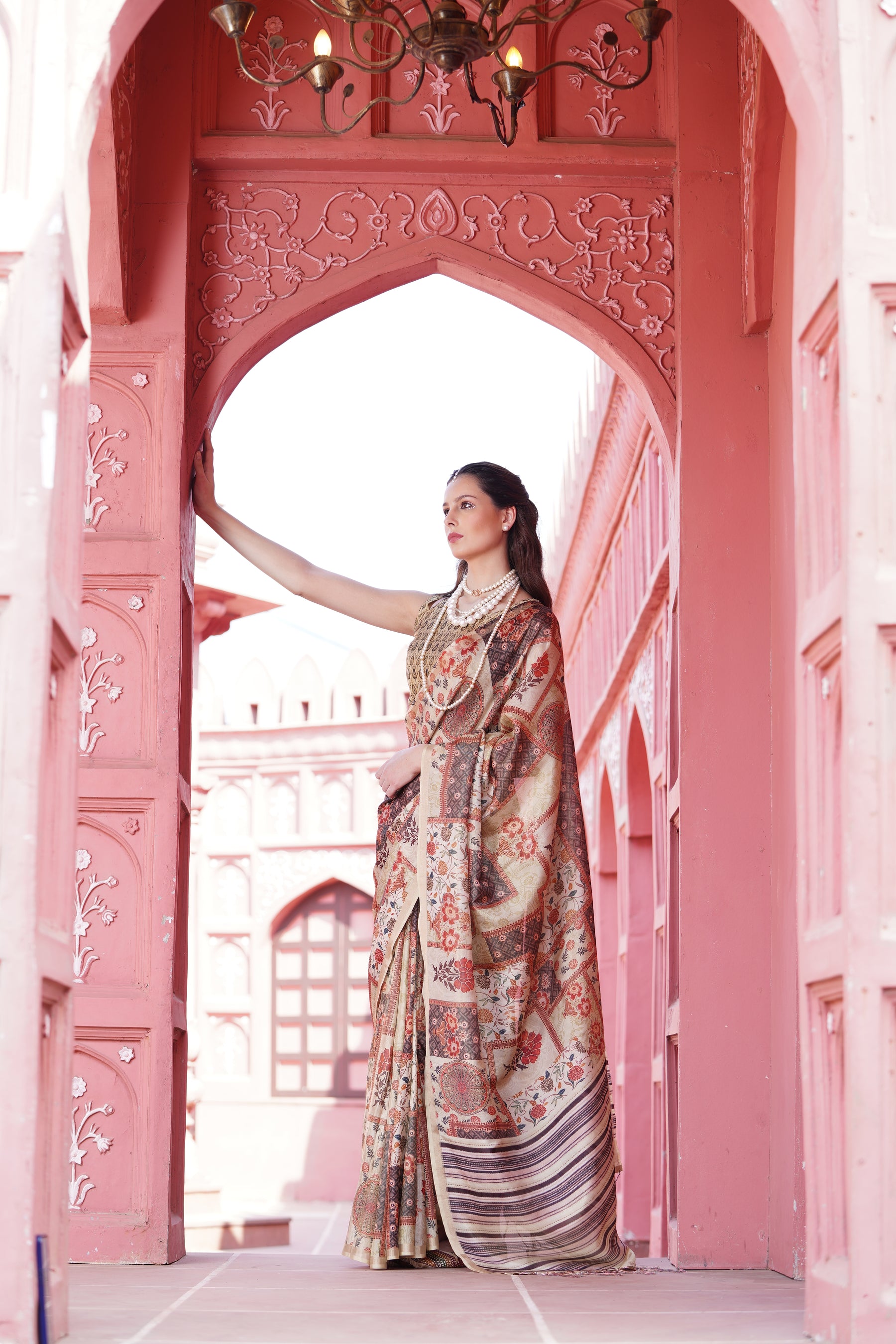 Gruham Women's Traditional Pure Banarasi Silk Blend Floral and Paisley Zari Woven Butta Saree