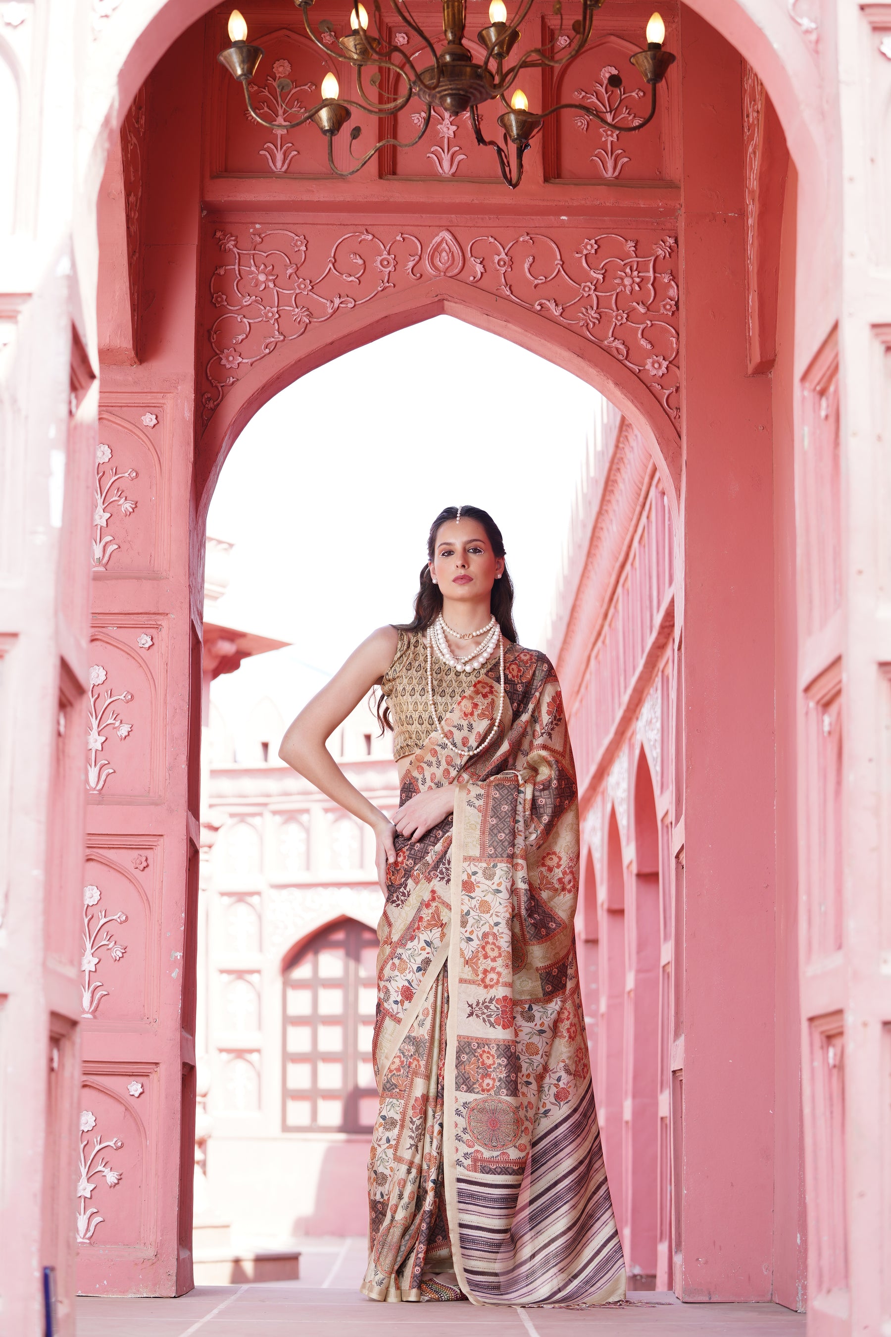 Gruham Women's Traditional Pure Banarasi Silk Blend Floral and Paisley Zari Woven Butta Saree