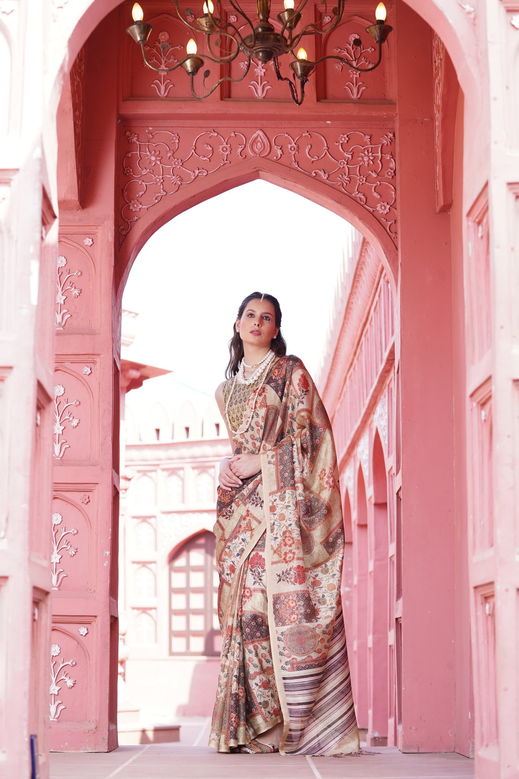 Gruham Women's Traditional Pure Banarasi Silk Blend Floral and Paisley Zari Woven Butta Saree