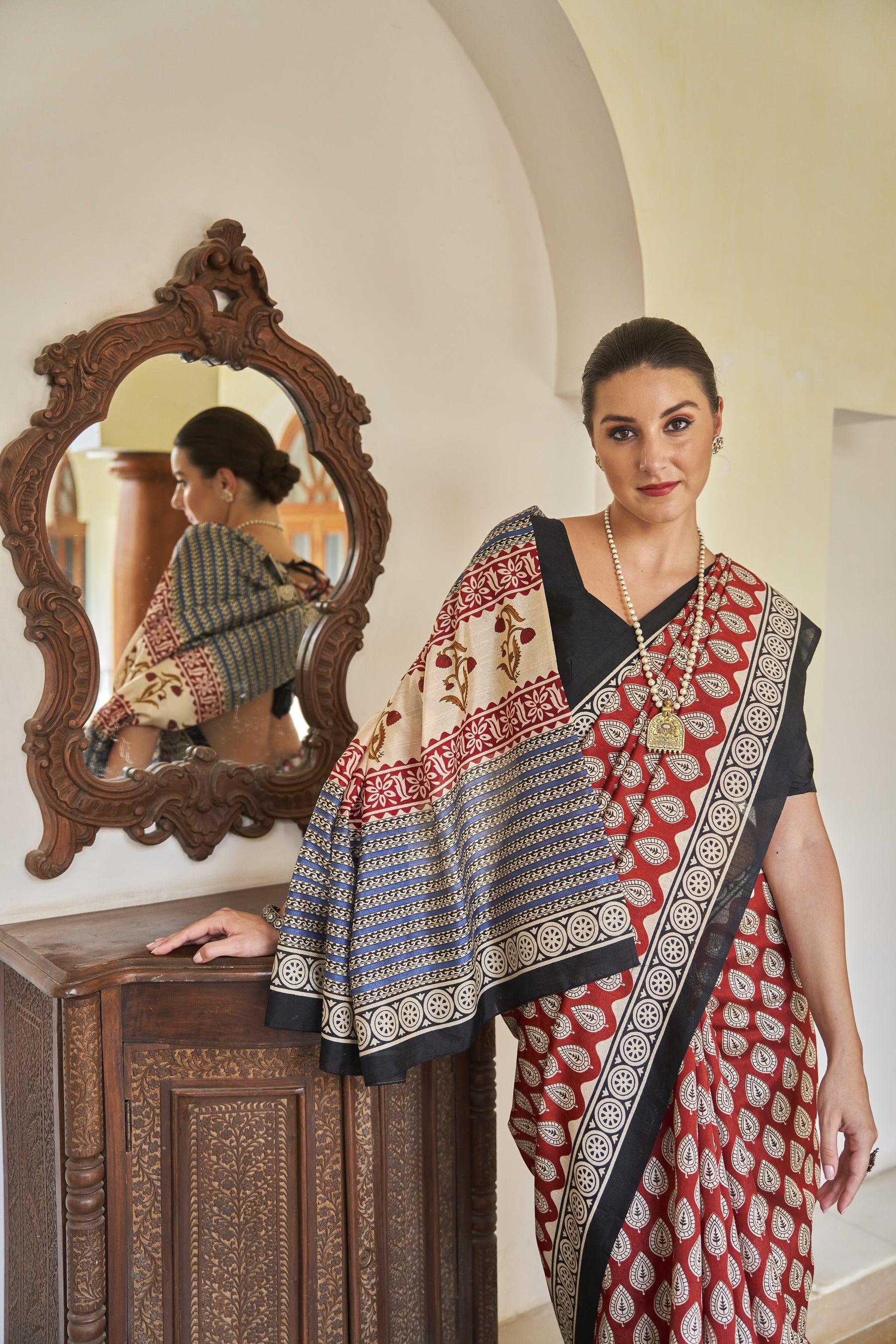 WOMANIYA Women's Hand Batiq Printed Uniform Cotton Saree - Apple Lifestyle