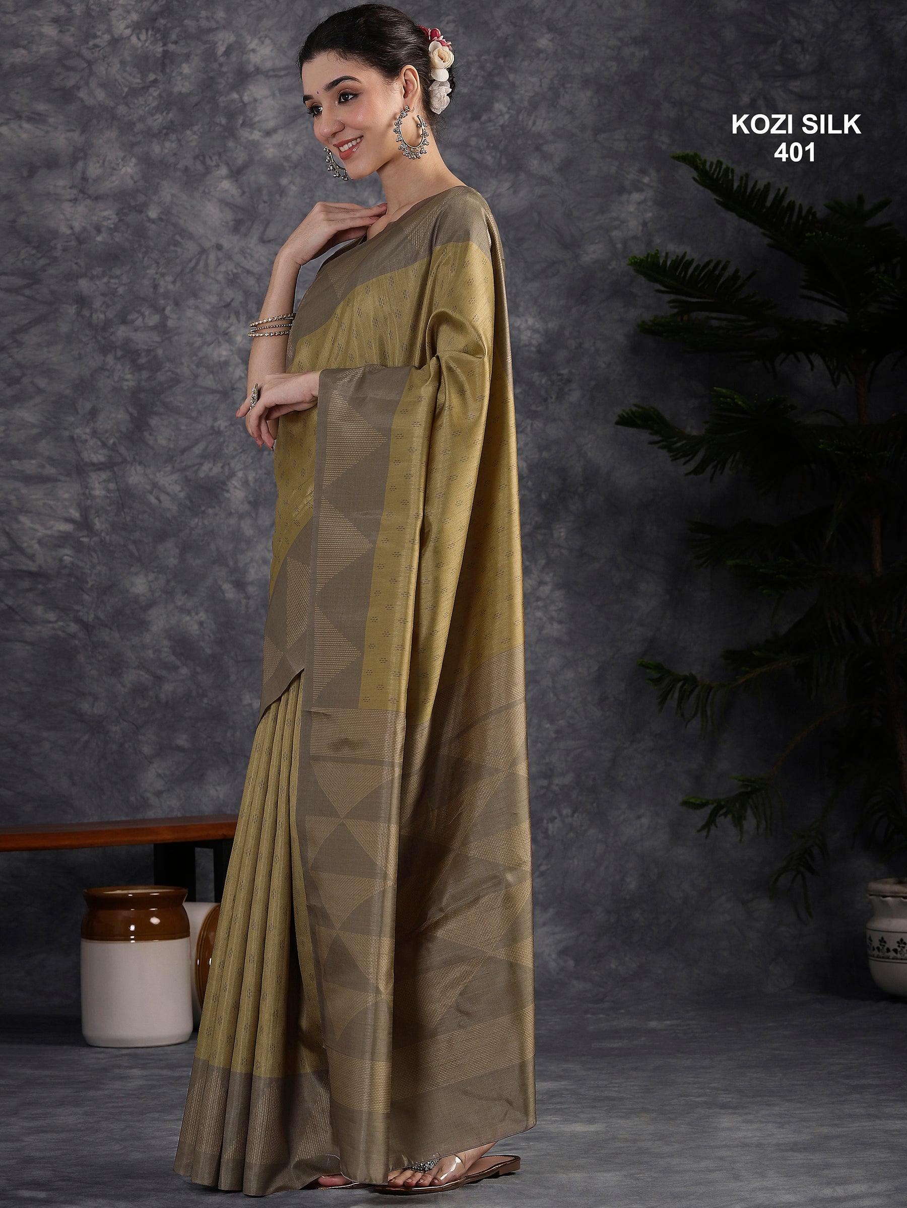 KOZI SILK-Elegant Golden Beige Kozi Silk Saree with Geometric Zari Border & Rich Pallu