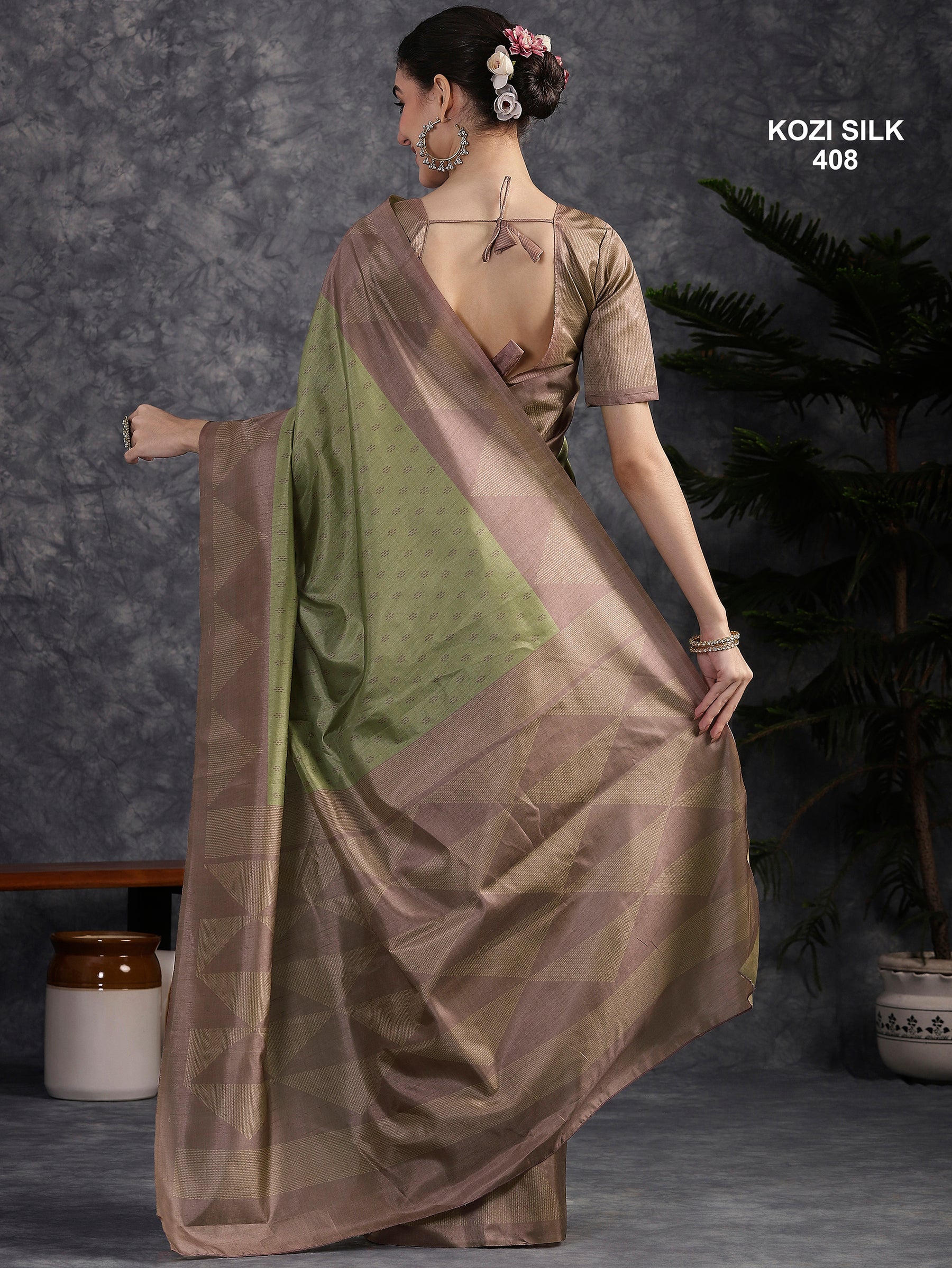 KOZI SILK-Elegant Pistachio Green Kozi Silk Saree with Mauve Geometric Zari Border & Rich Woven Pallu