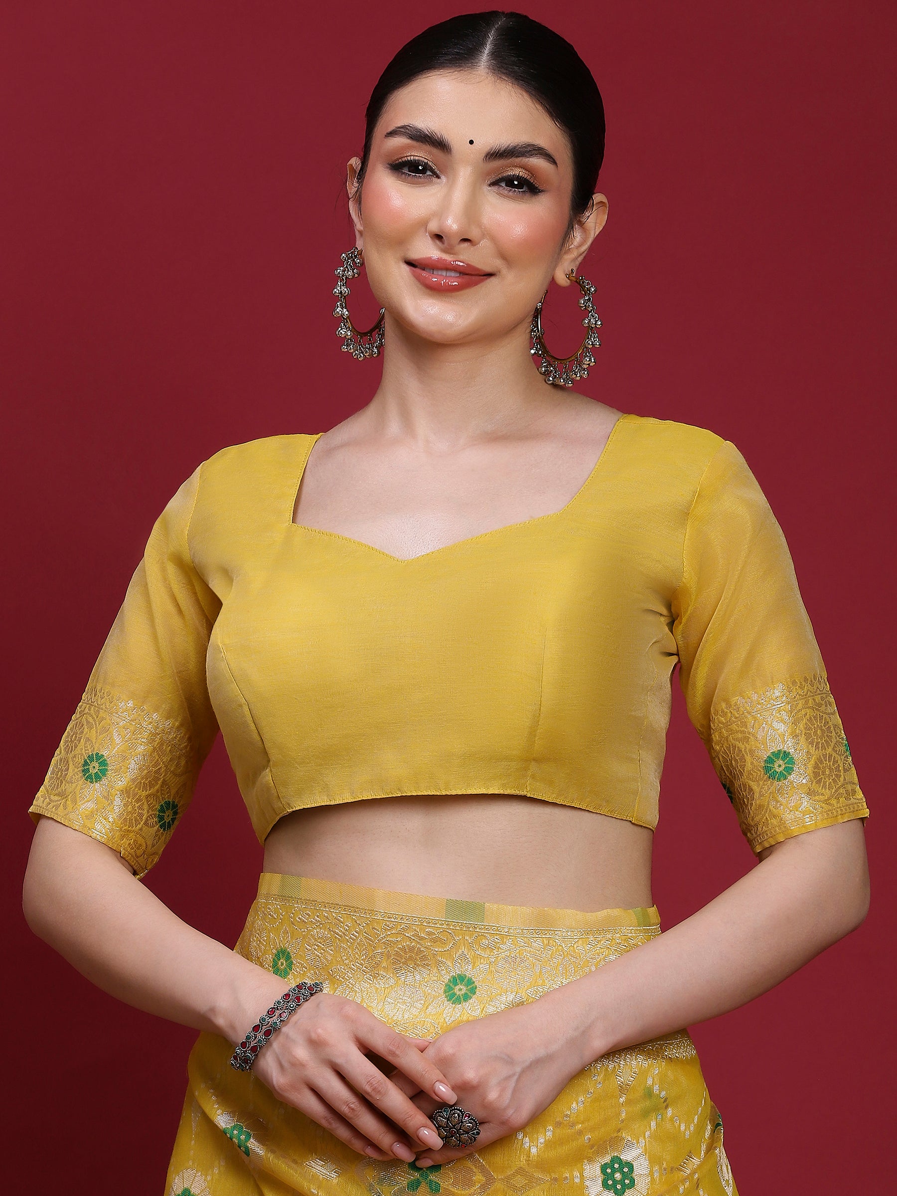 VANAYA Golden Meadow Scenic Weave Saree